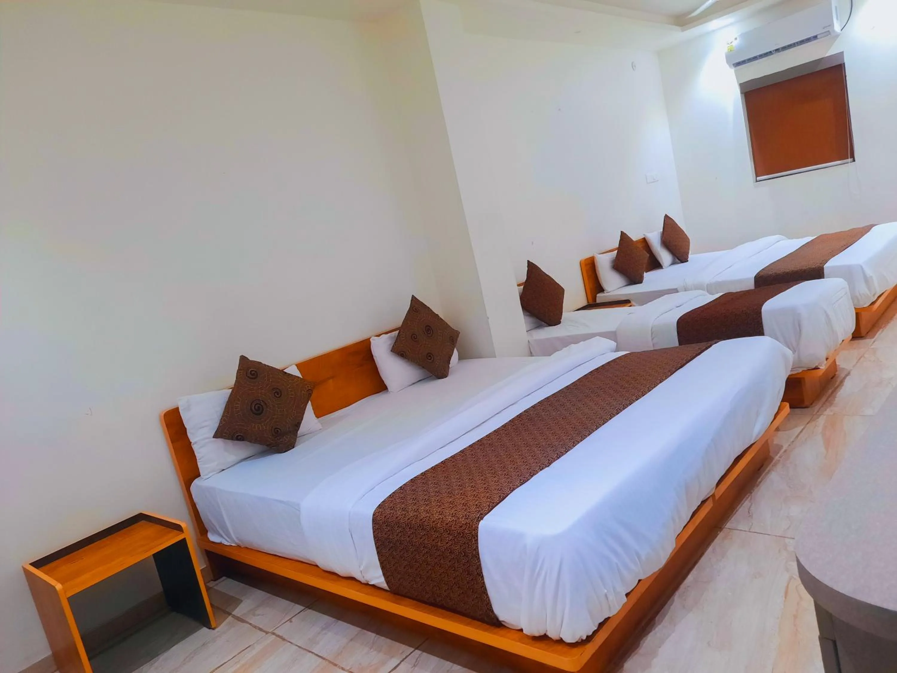 Bed in Hotel Nova Pride