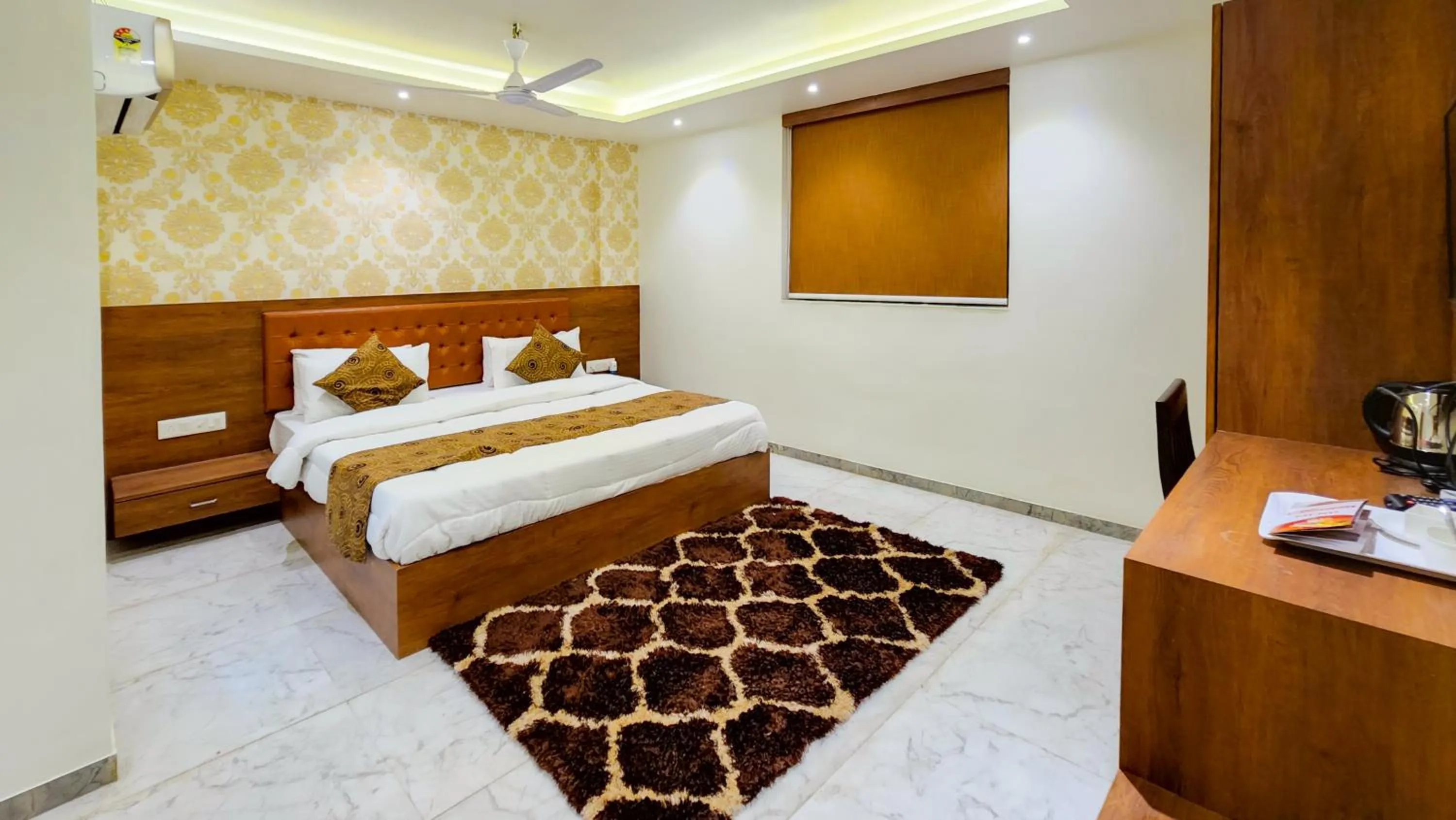 Bed in Hotel Nova Pride