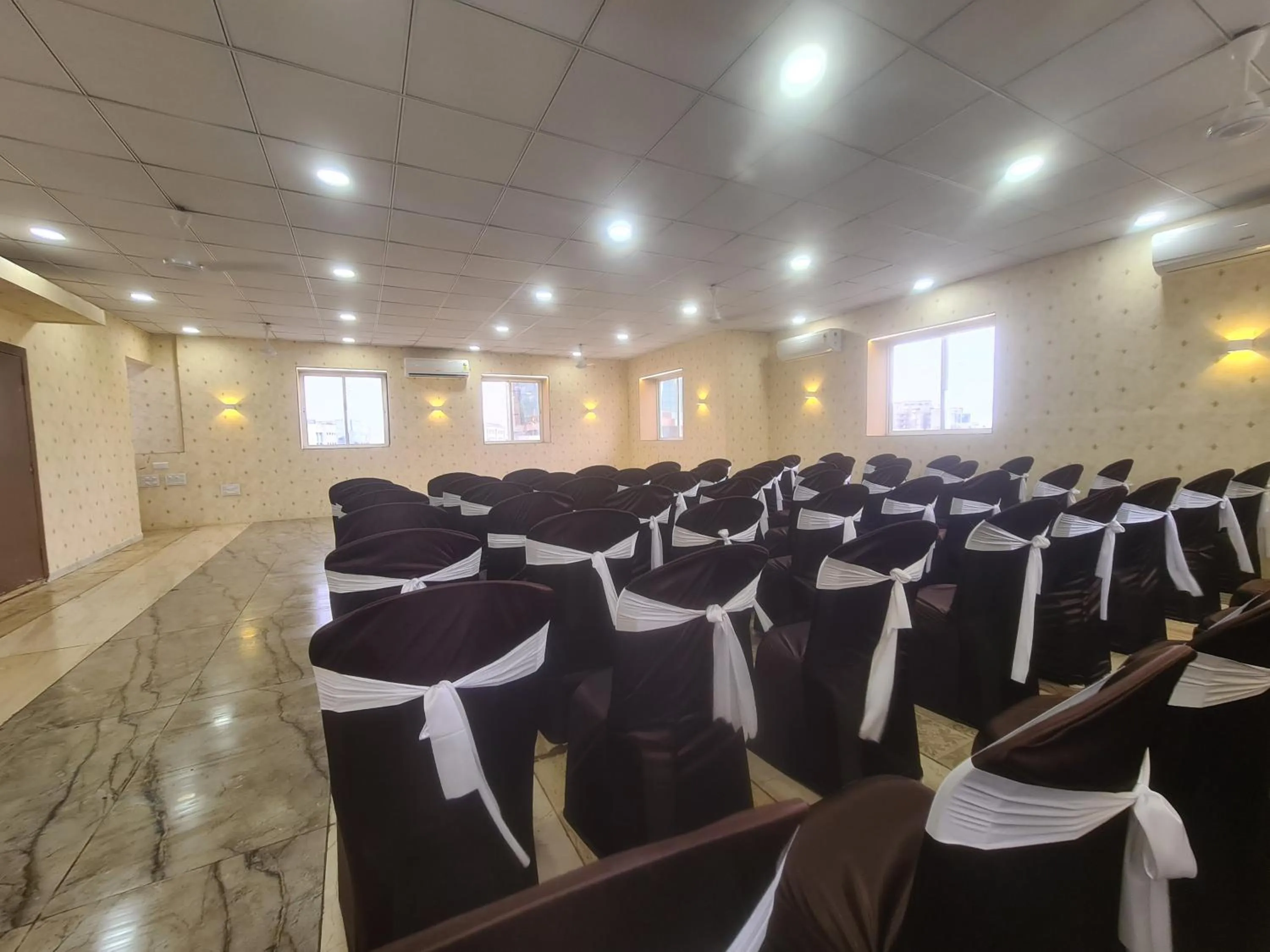 Banquet/Function facilities in Hotel Nova Pride