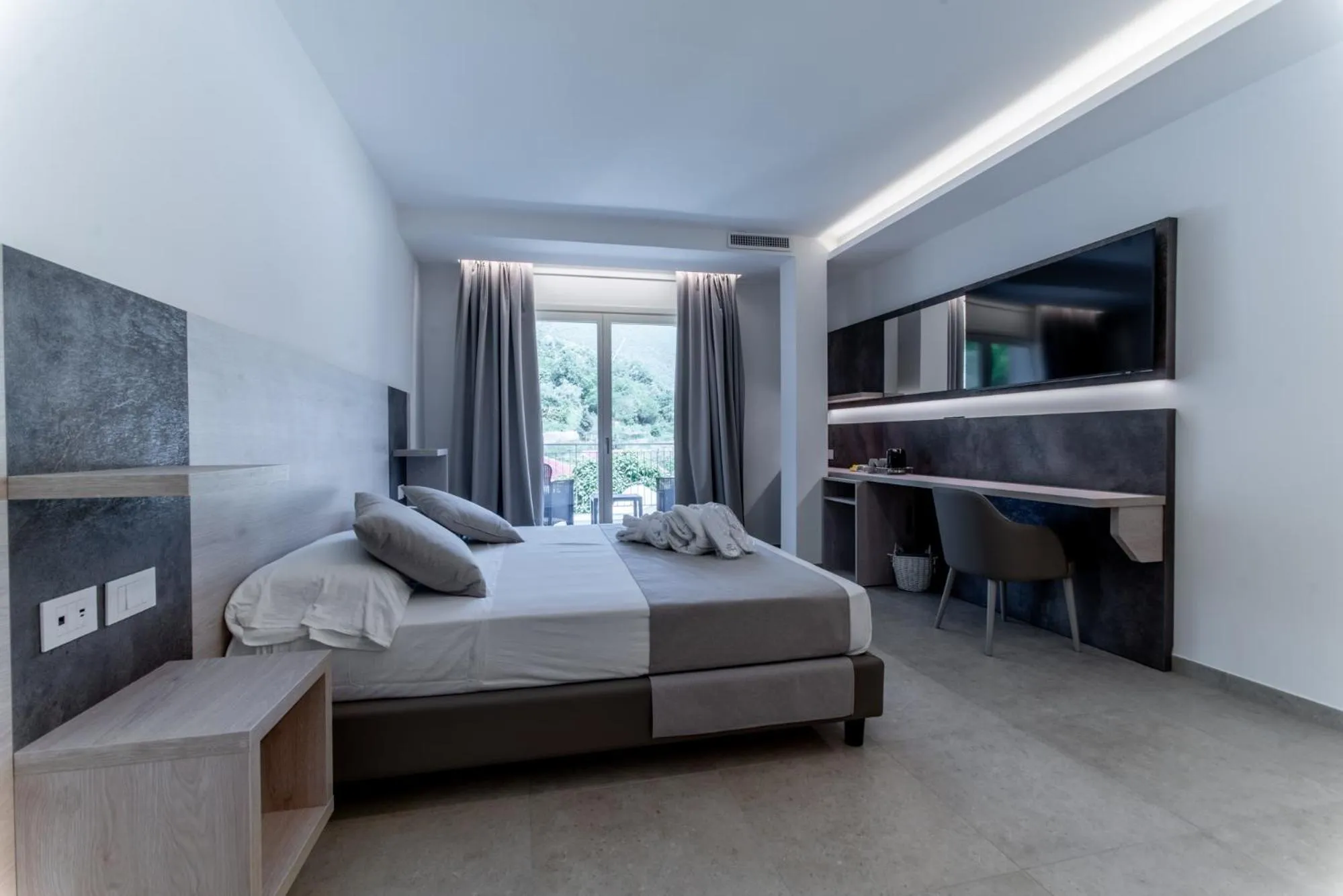 Bed in Hotel Lago Bin