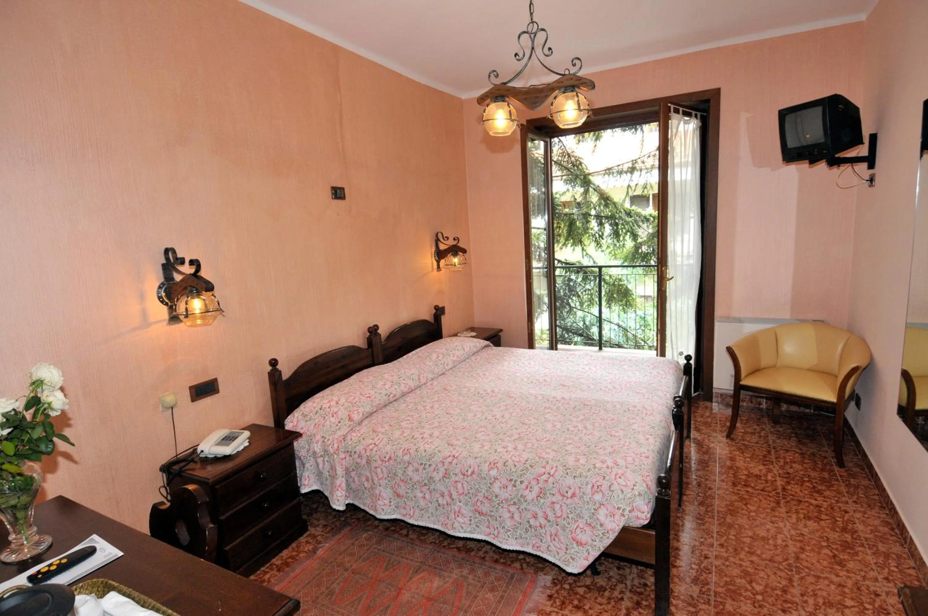 Bed in Hotel Lago Bin