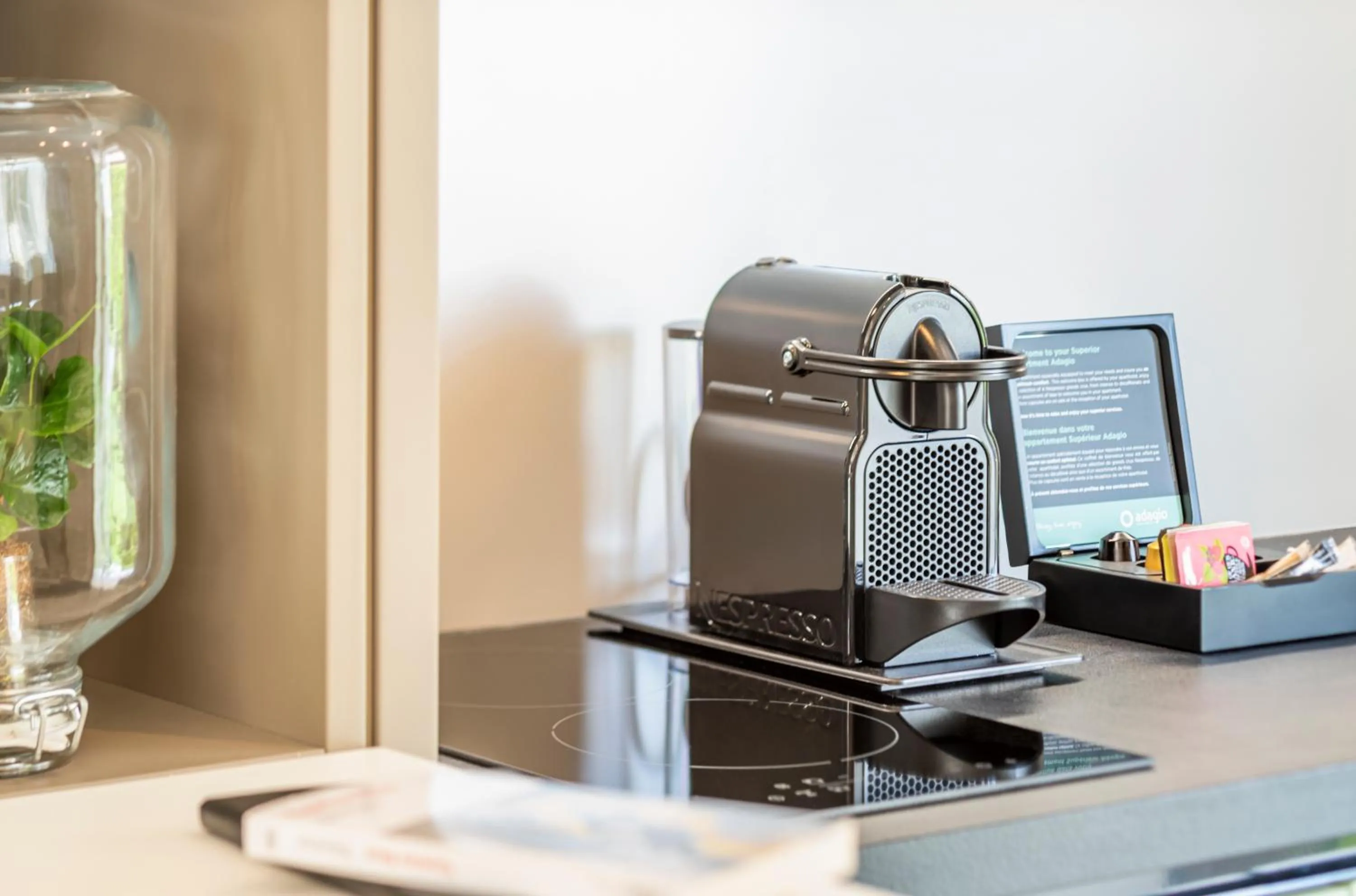 Coffee/tea facilities in Aparthotel Adagio Rome Vatican