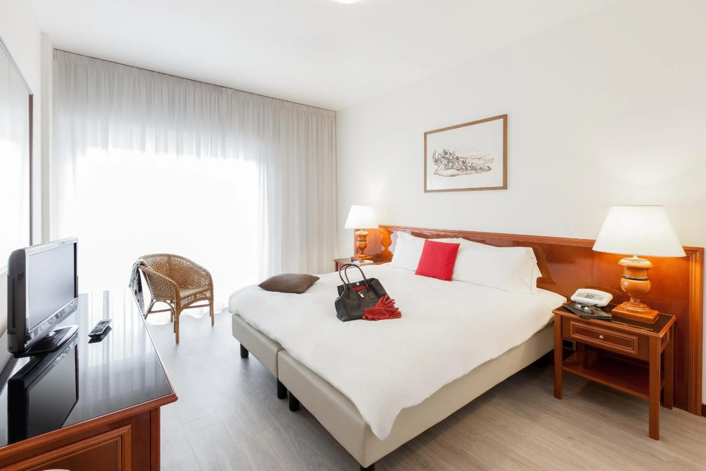 Bedroom, Bed in Aparthotel Adagio Rome Vatican