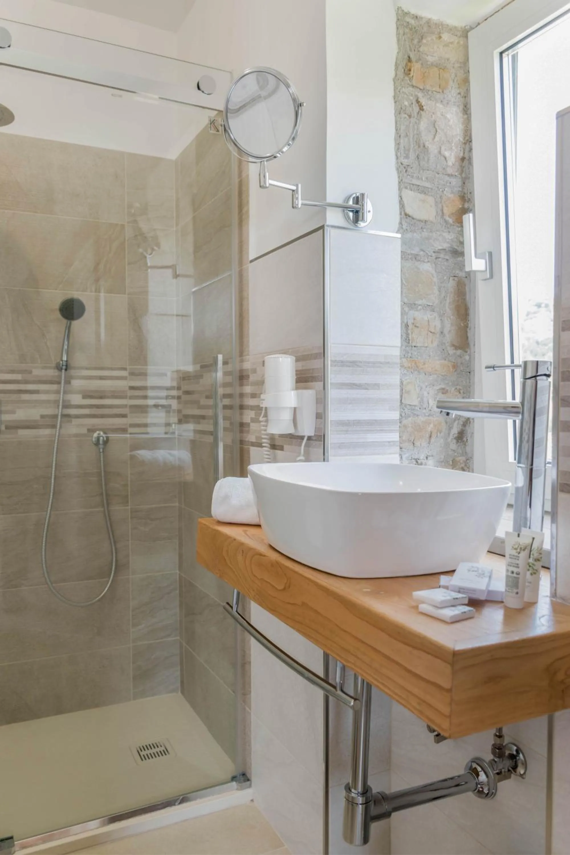 Bathroom in Country House L'antica pietra