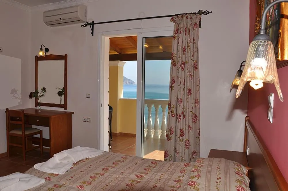 Bed in SAN GEORGE COVE