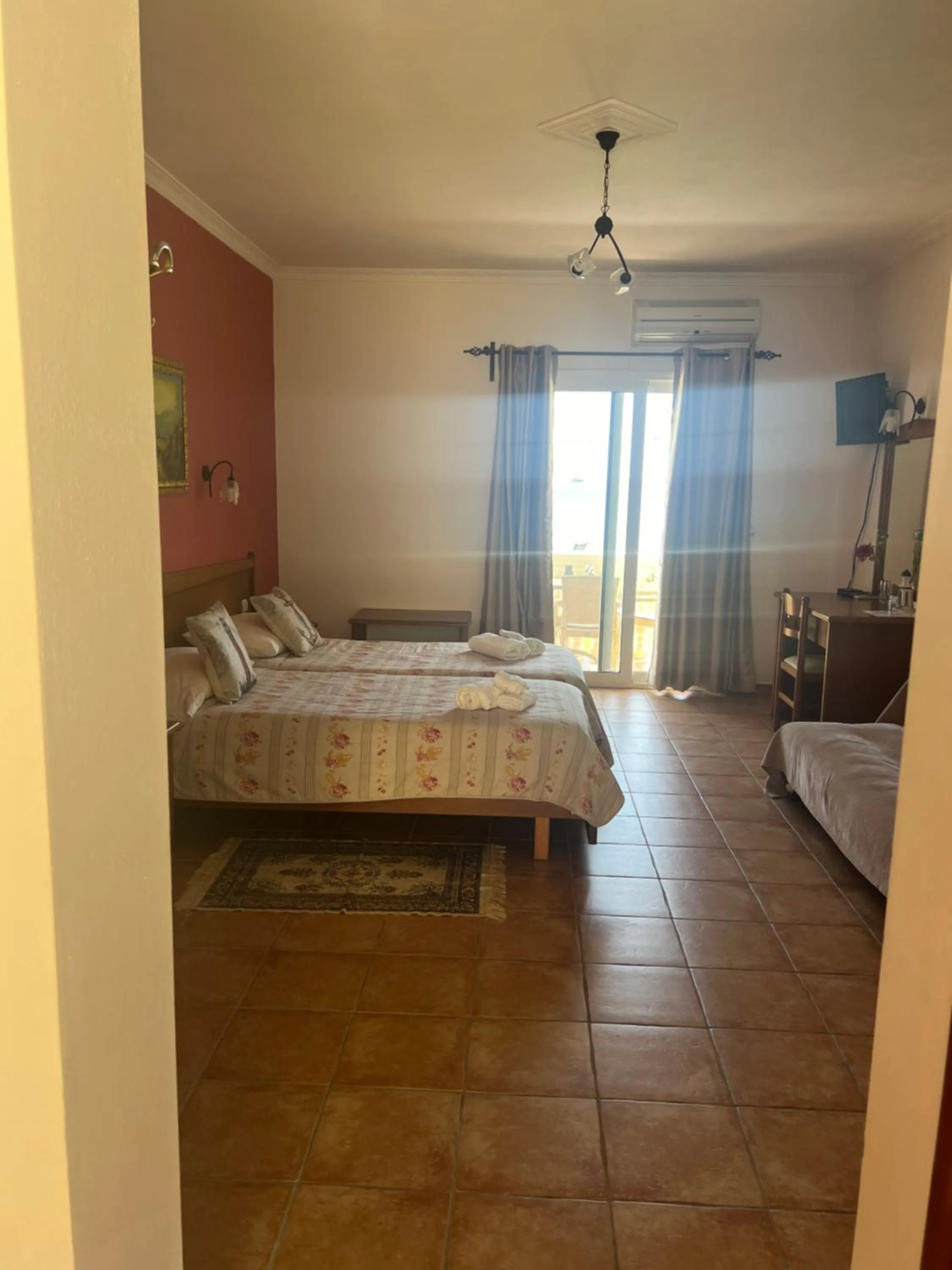 Bed in SAN GEORGE COVE