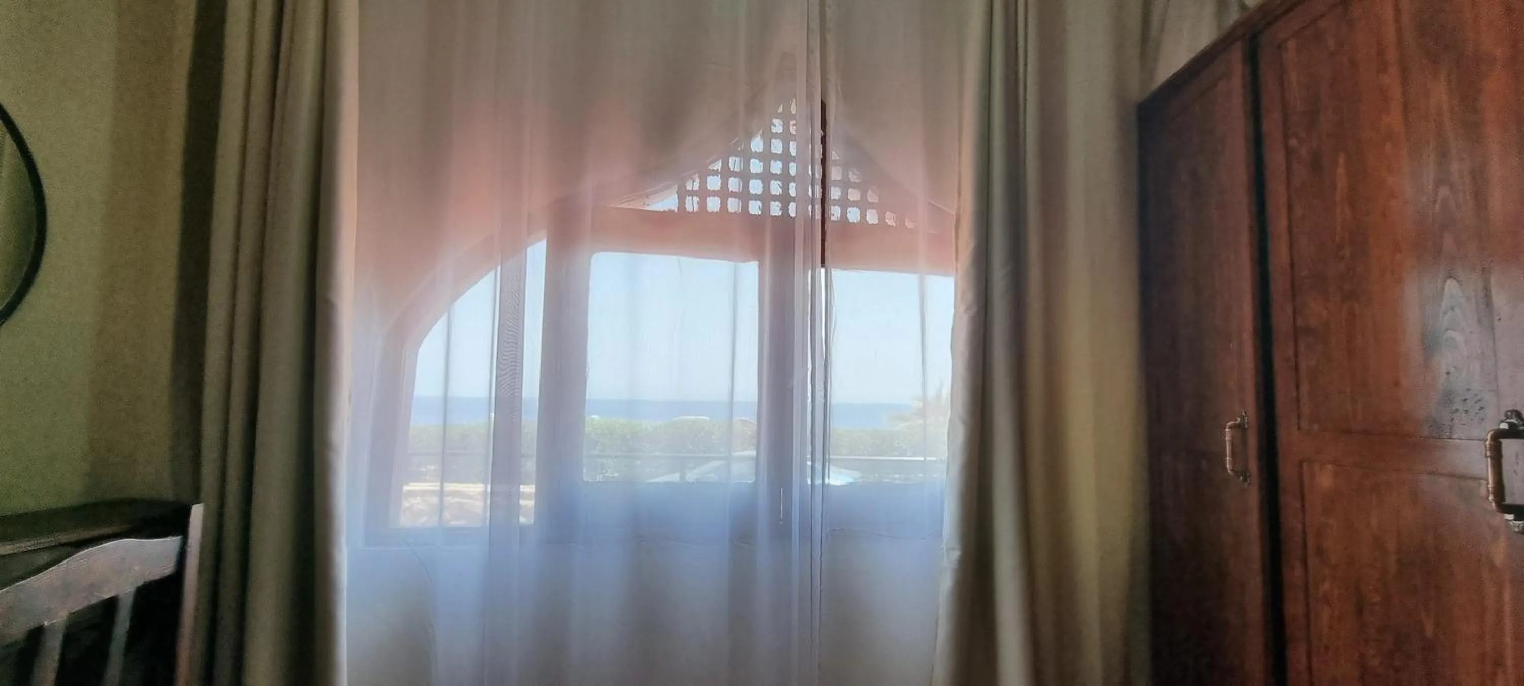 Sea view in The Bedouin Moon