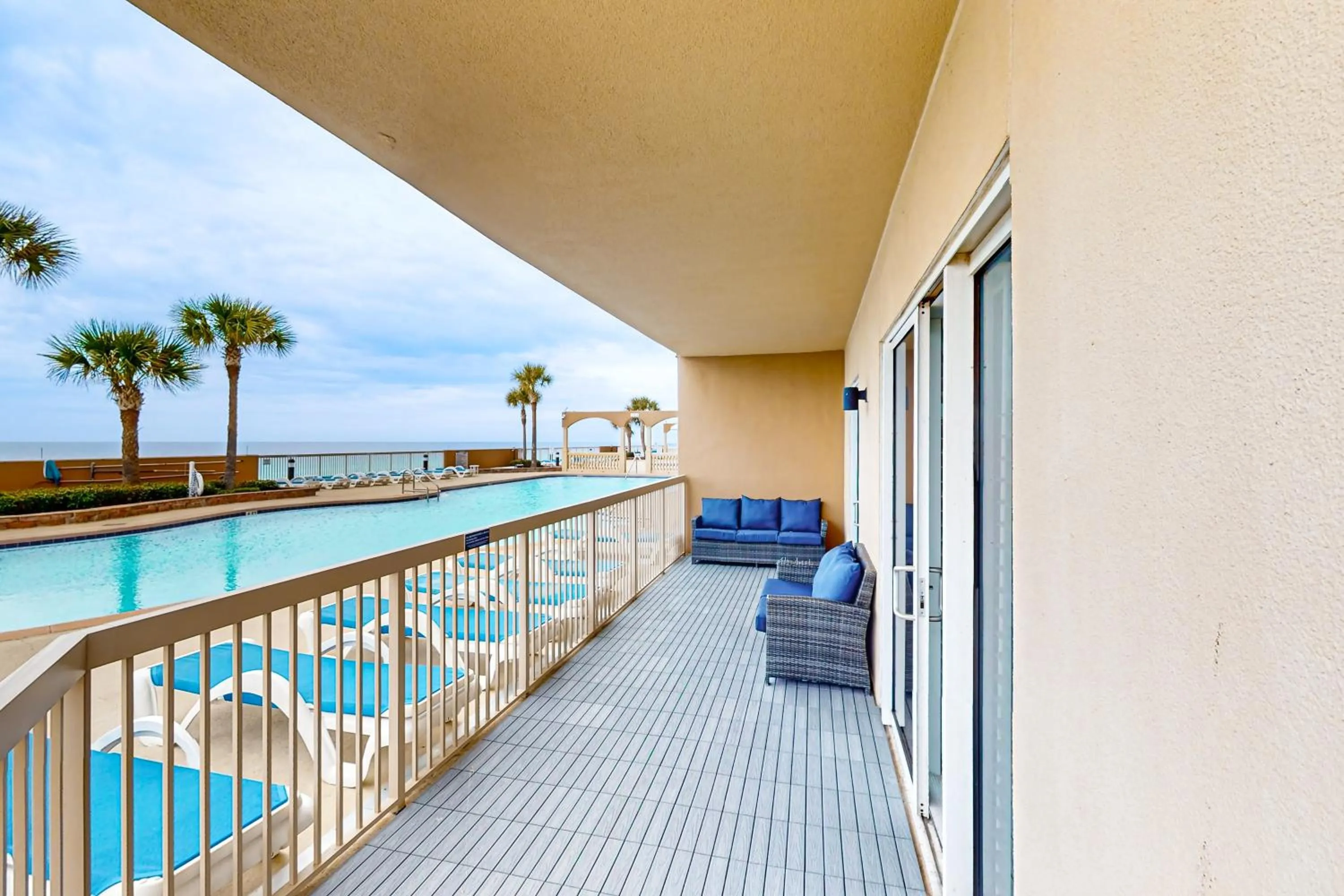 Sunrise Beach Resort V