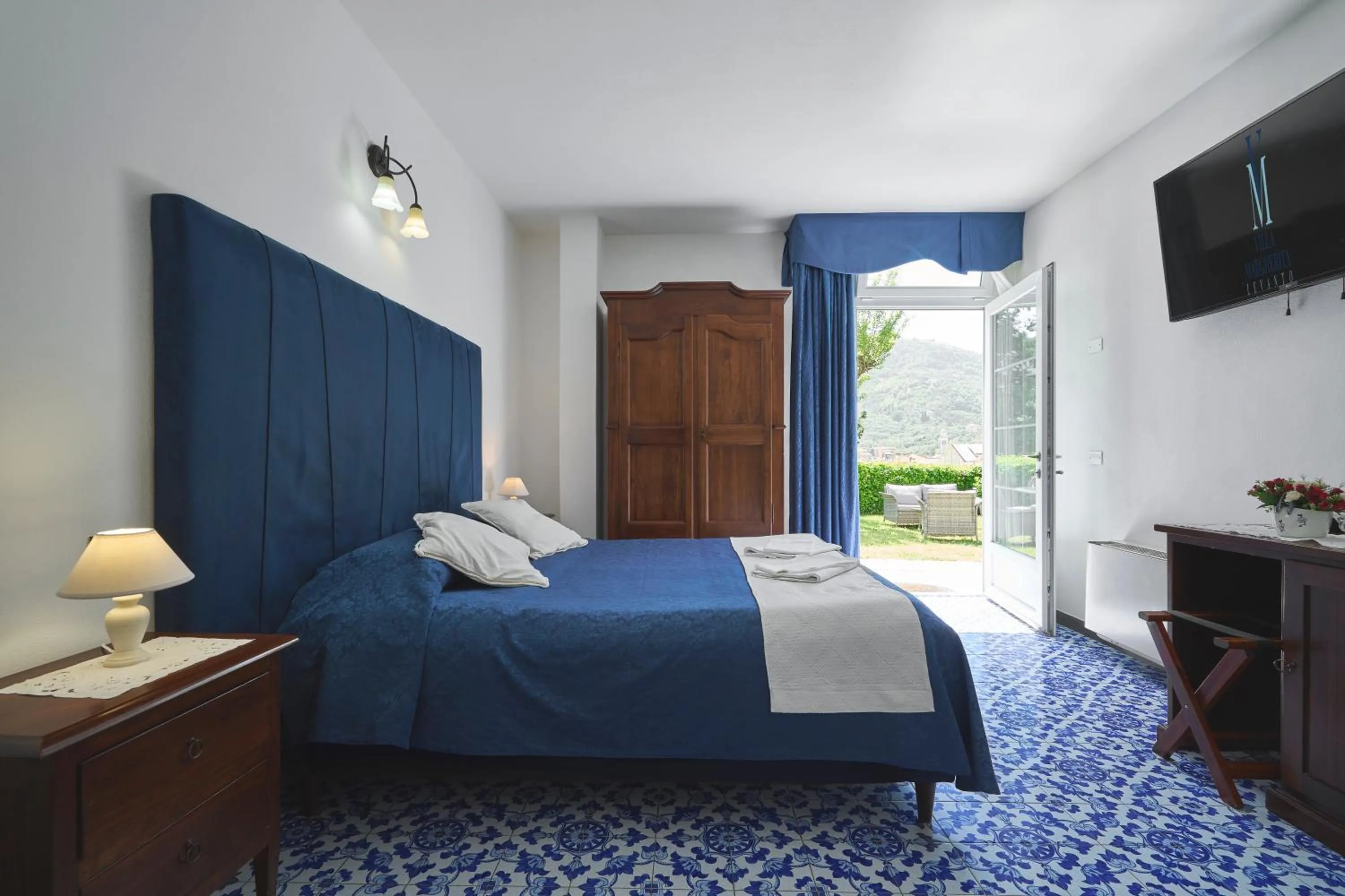 Bedroom, Bed in Villa Margherita