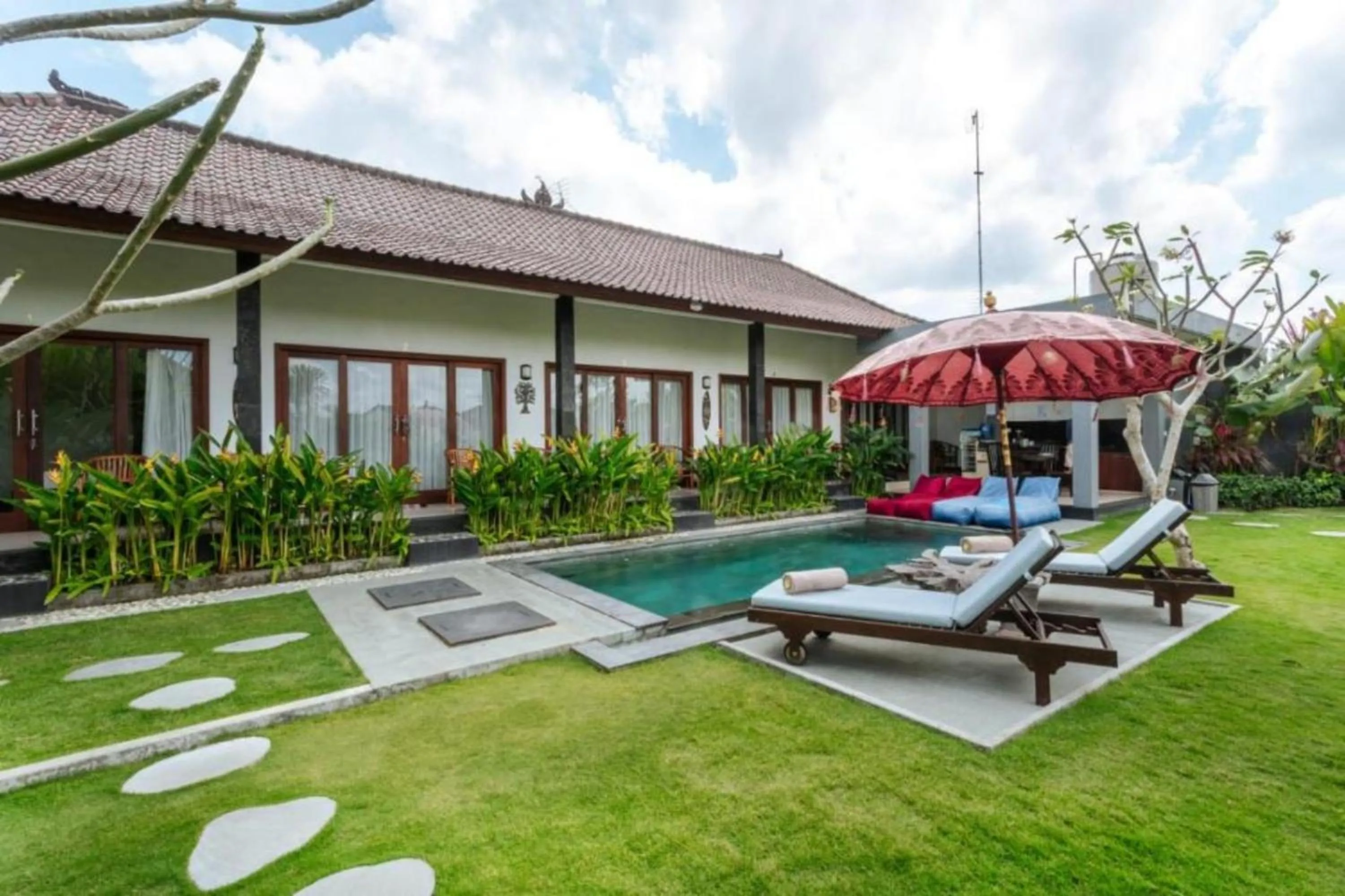 Property building in Carik Bali Guest House Canggu