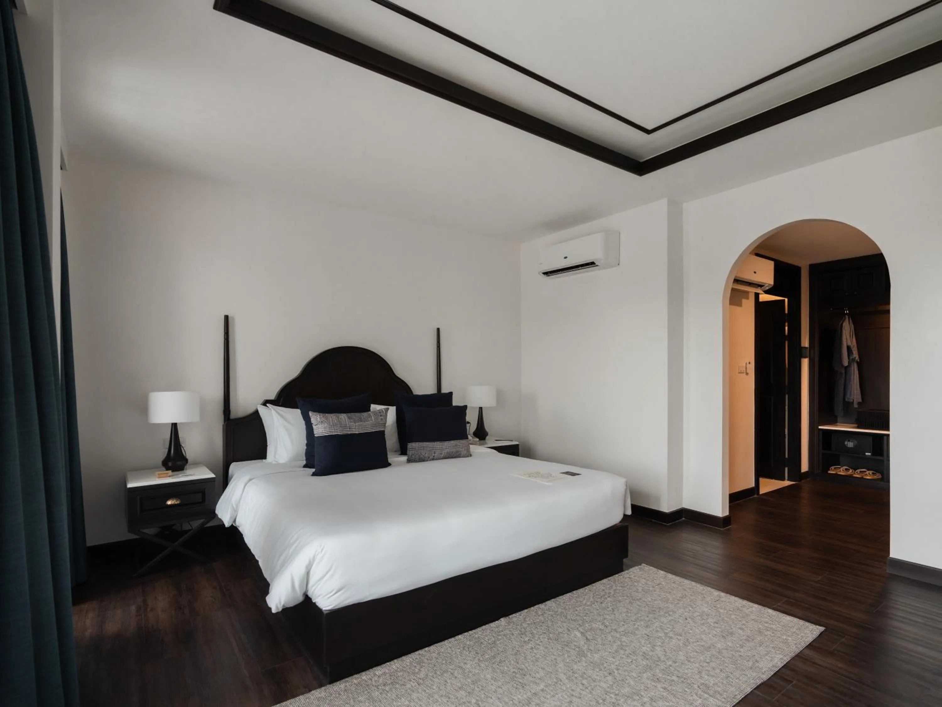 Bedroom, Bed in Burirattana Hotel-An Adults Only Hotel