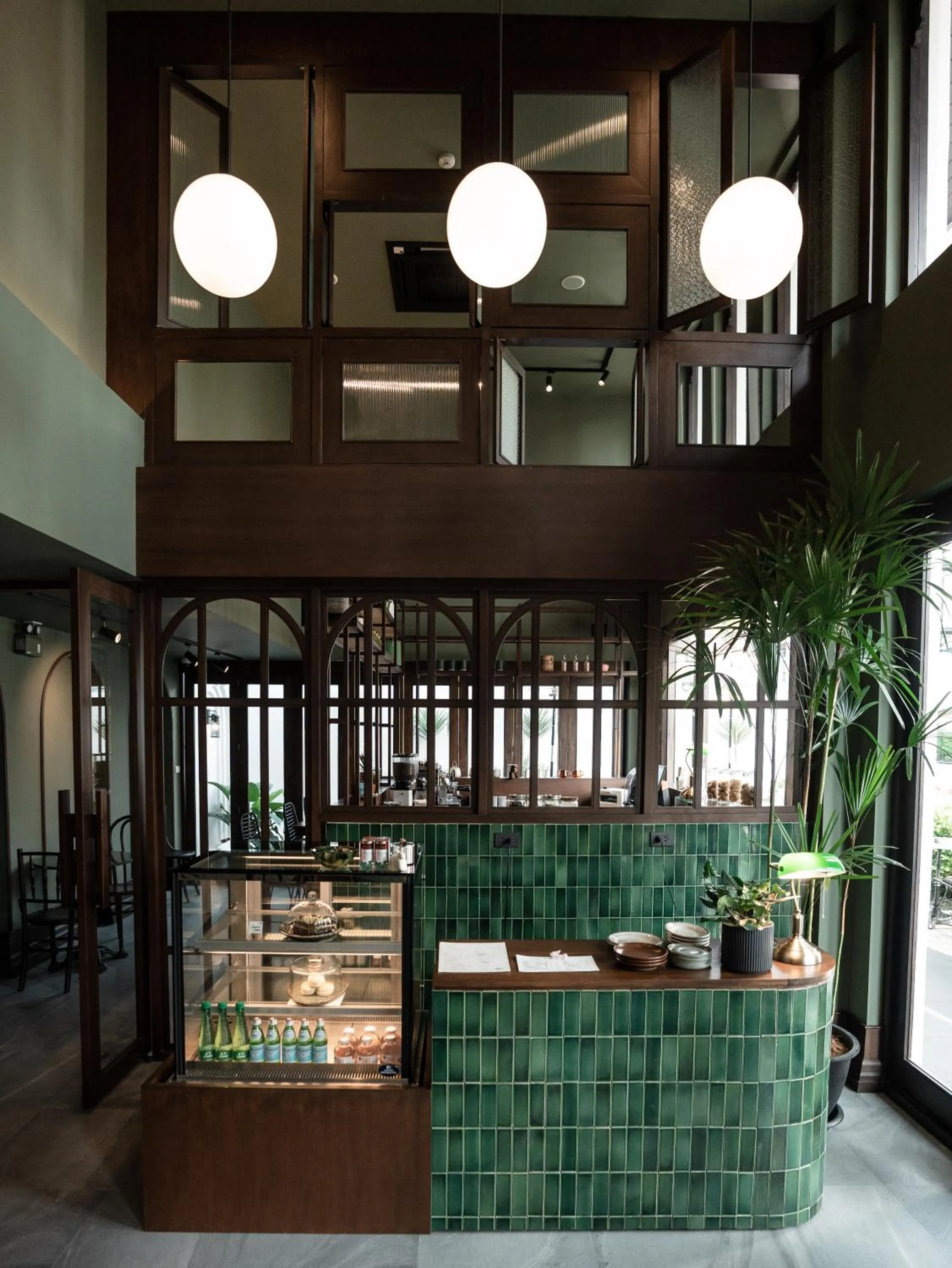 Restaurant/places to eat in Burirattana Hotel-An Adults Only Hotel