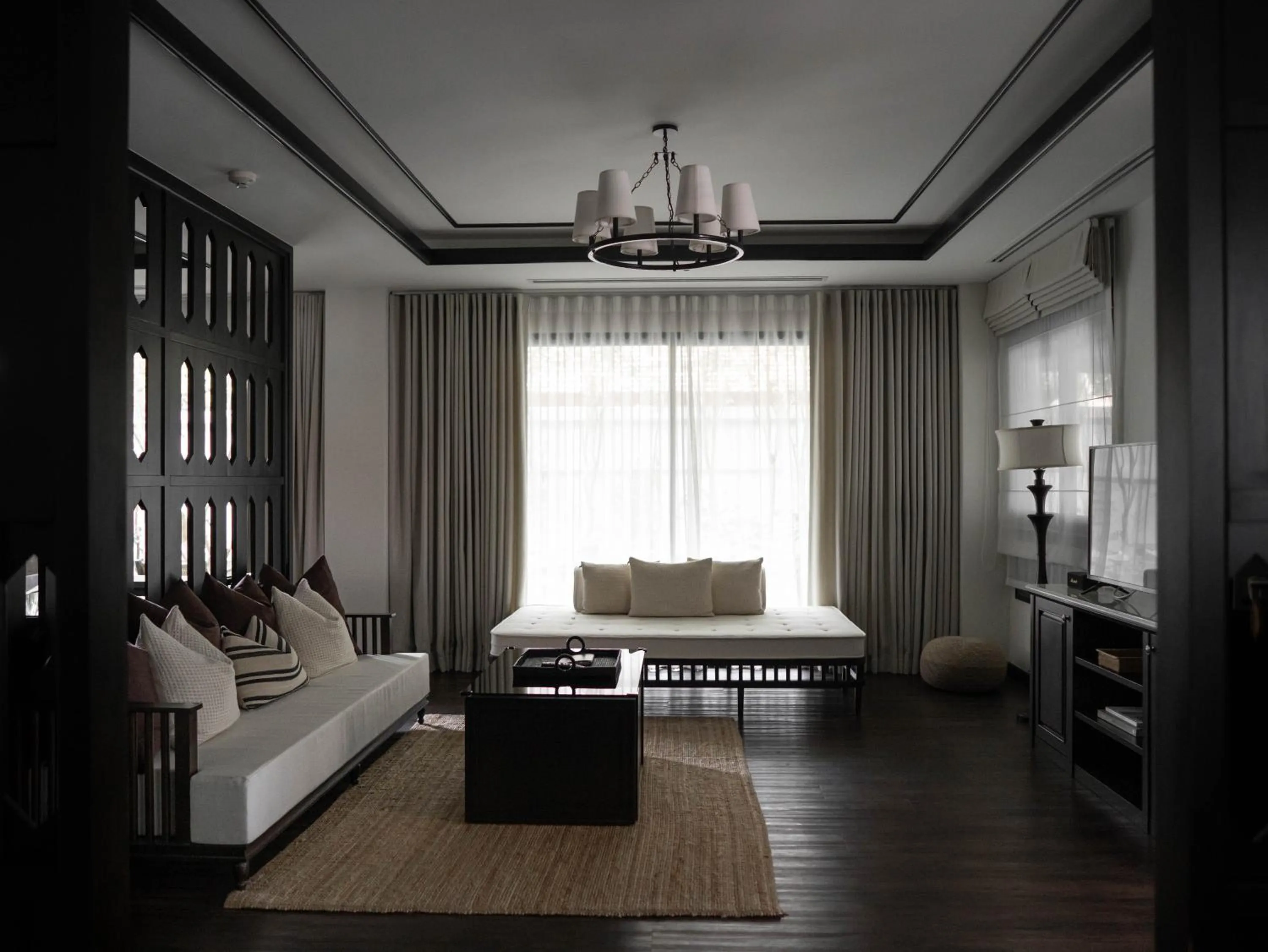 Seating area, Bed in Burirattana Hotel-An Adults Only Hotel