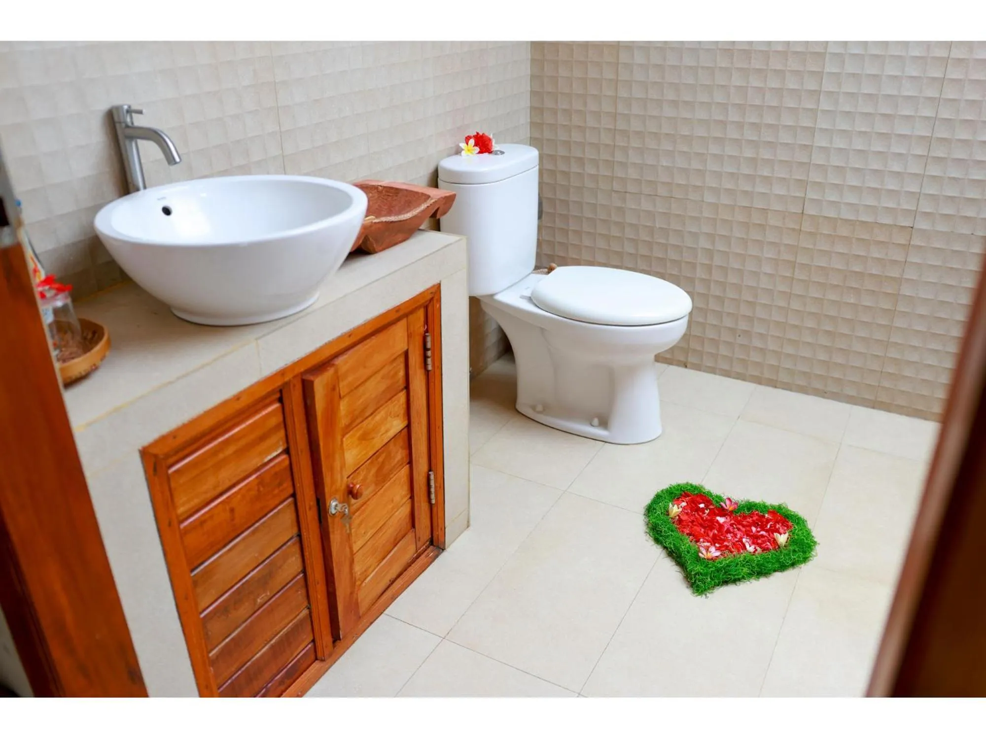 Toilet in Gongwi Cottages Sidemen