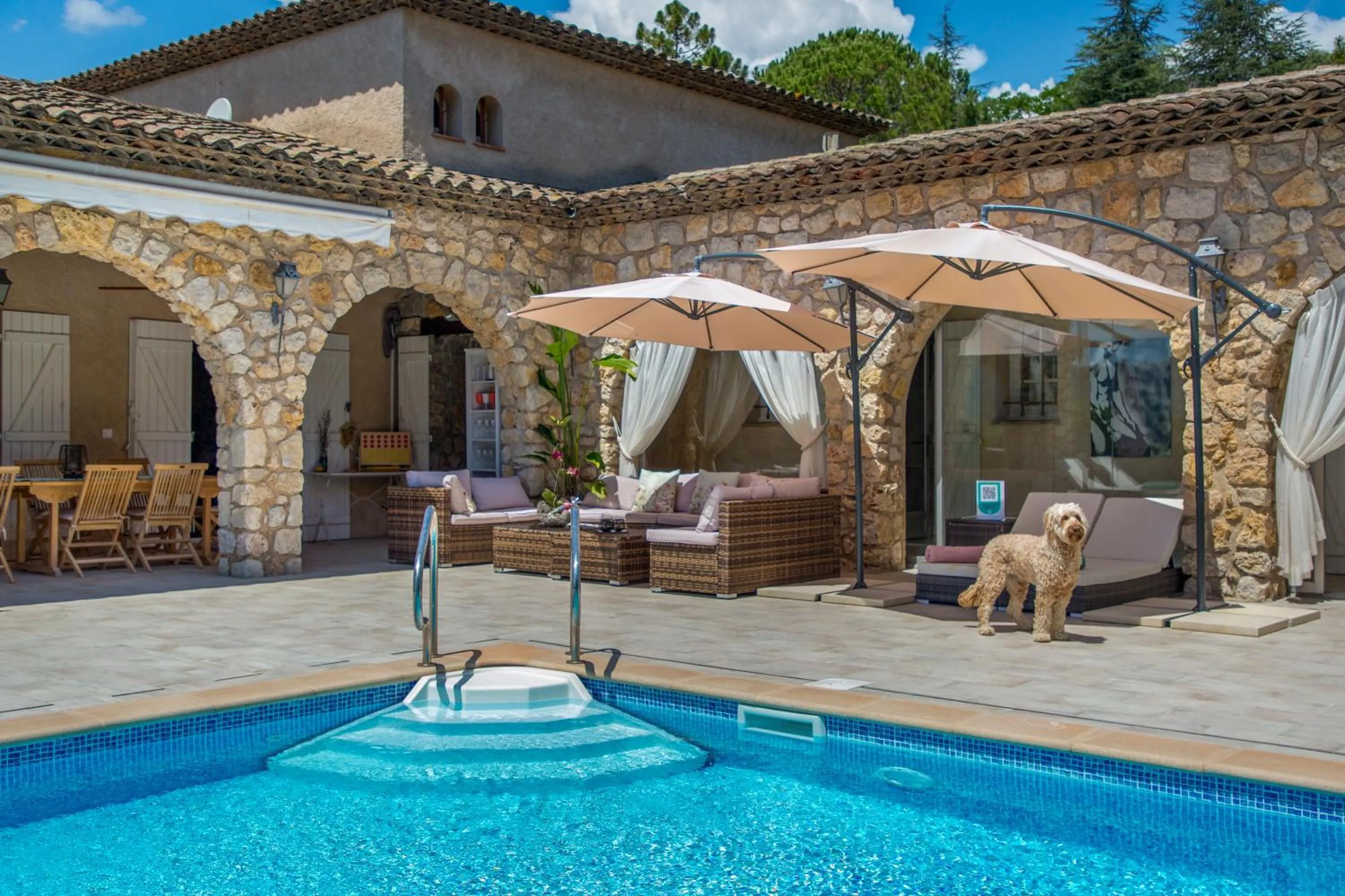 Lounge or bar in La Connexion, Gay Men Only