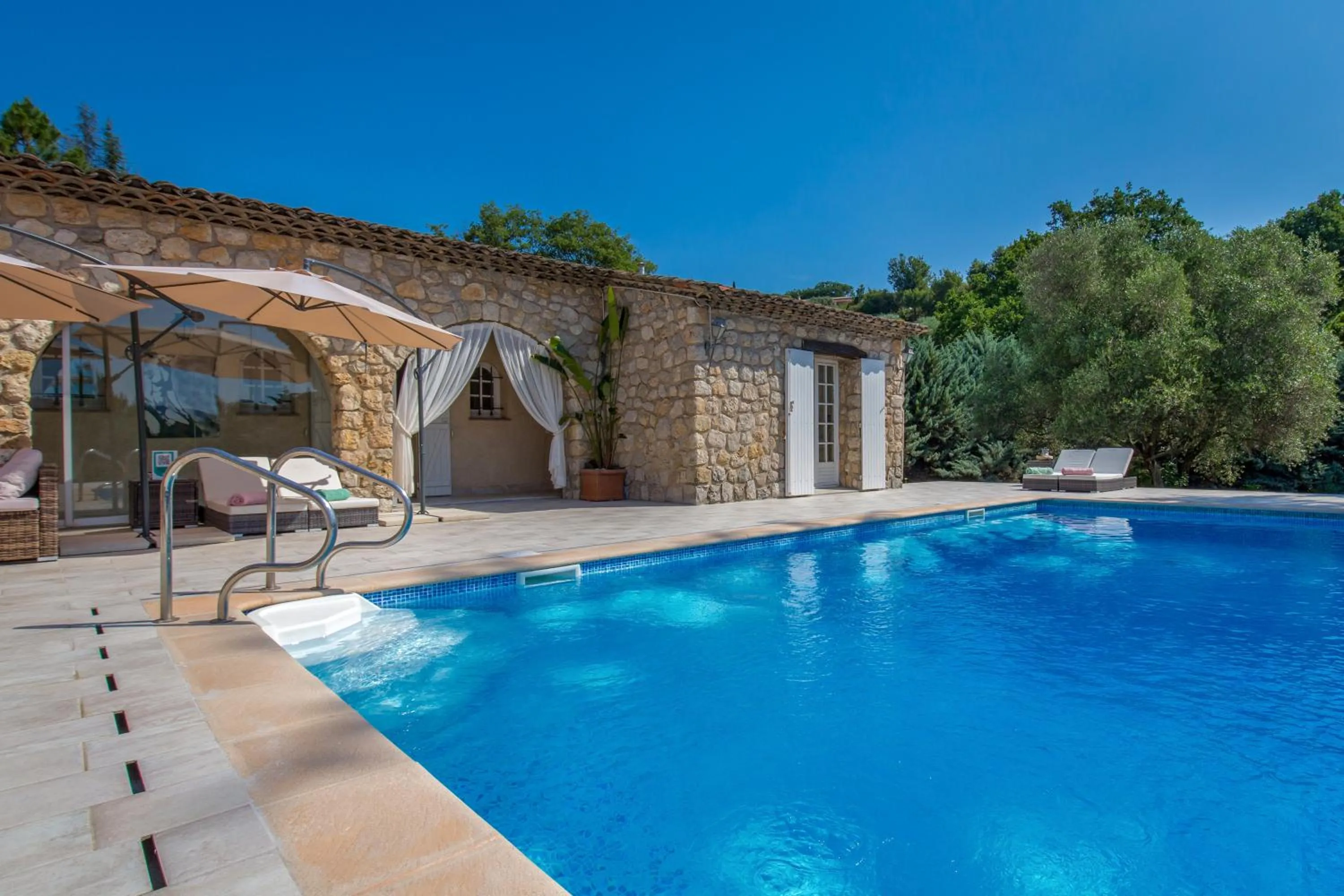 La Connexion, Gay Men Only