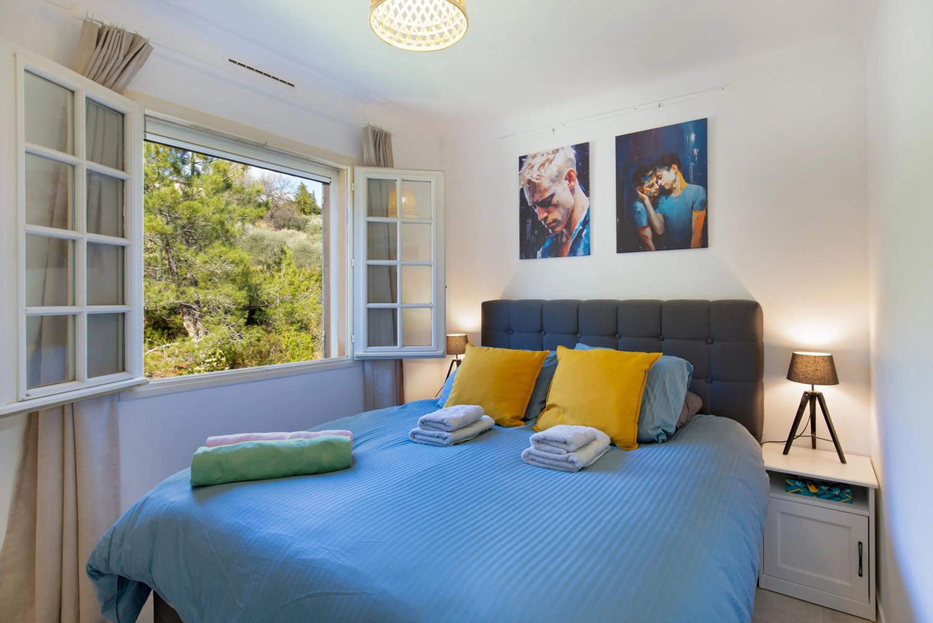 Bedroom, Bed in La Connexion, Gay Men Only