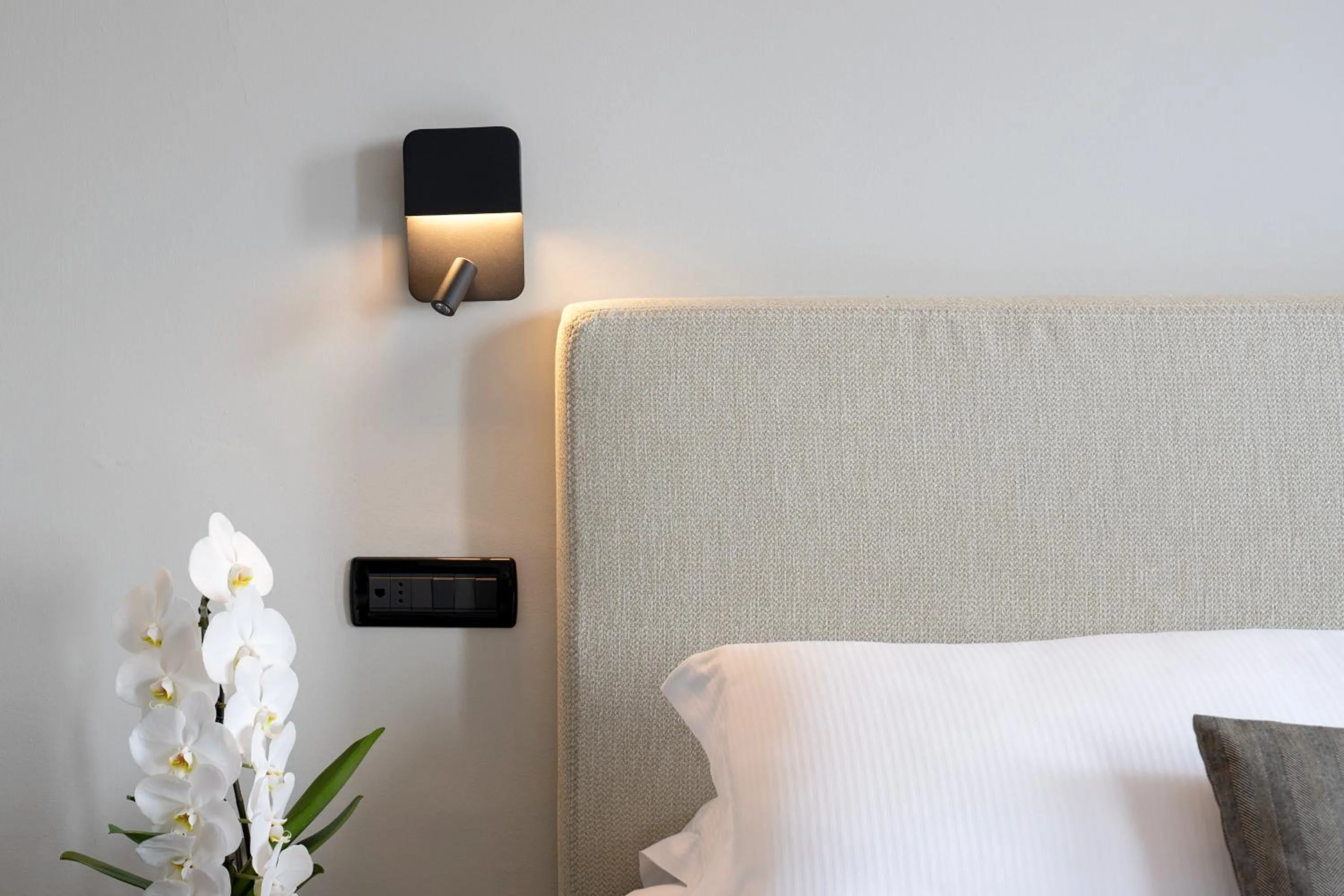 Bed in Hotel Carlton