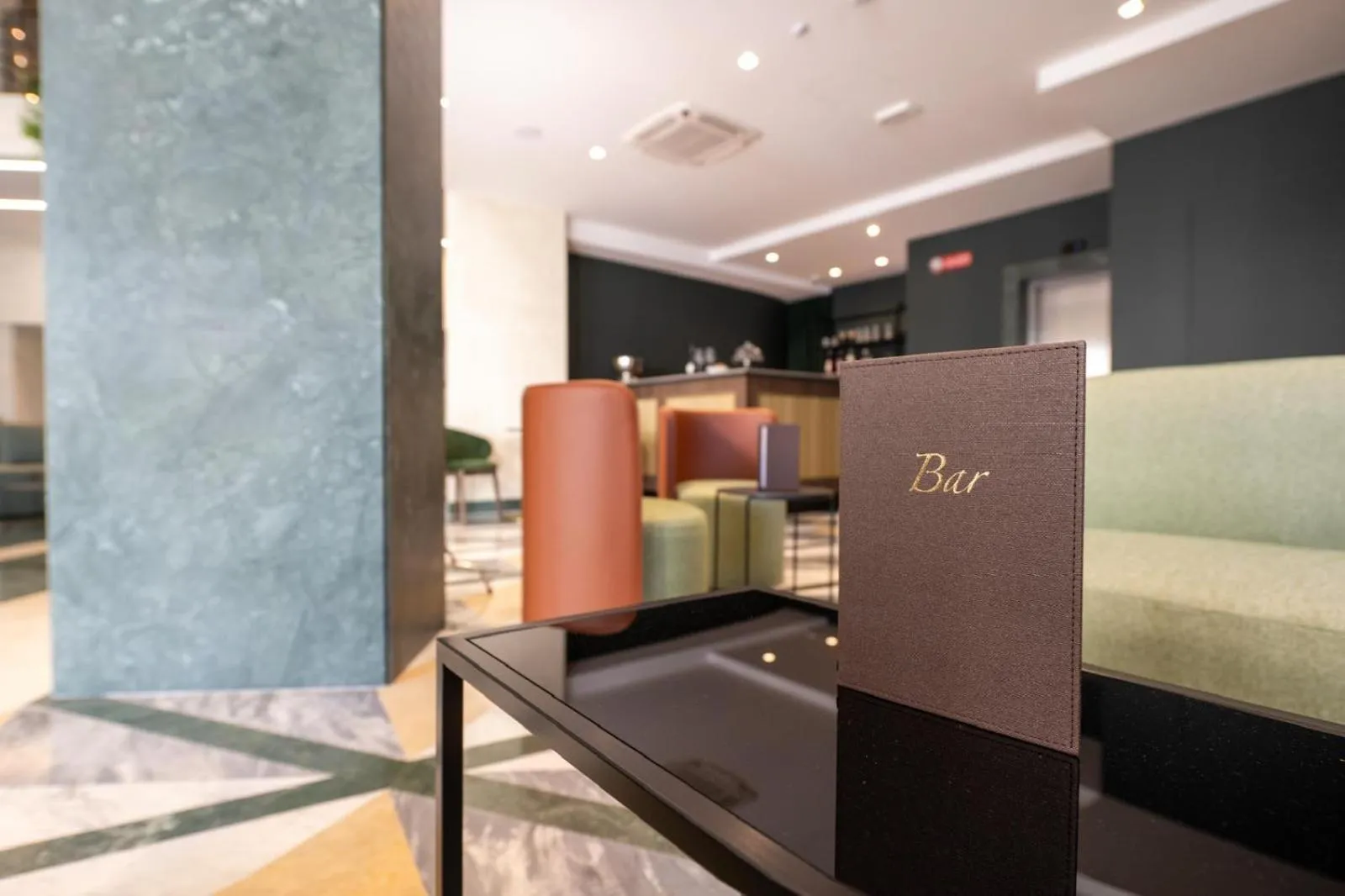 Lounge or bar in Hotel Carlton