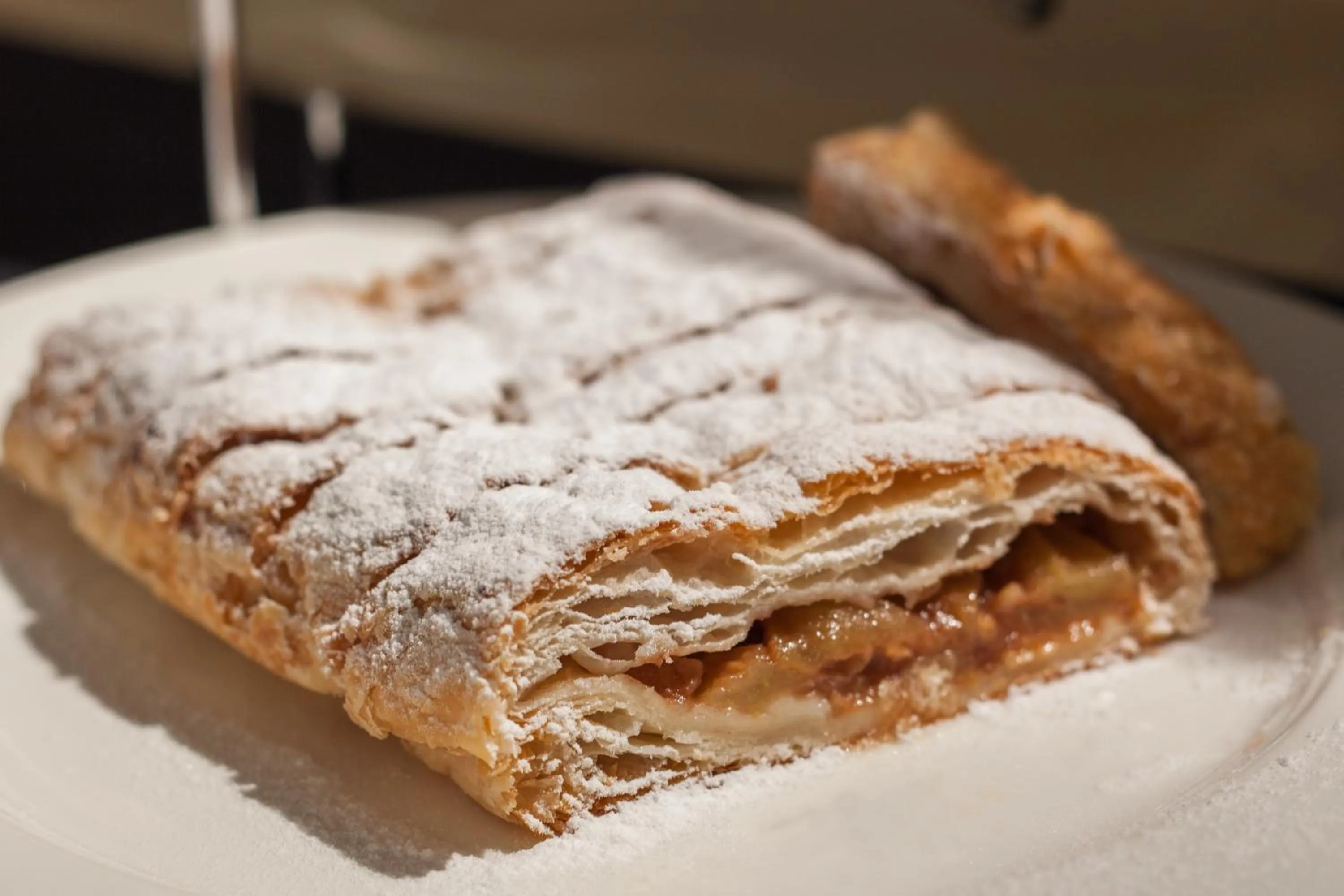 Breakfast in Hotel Touring