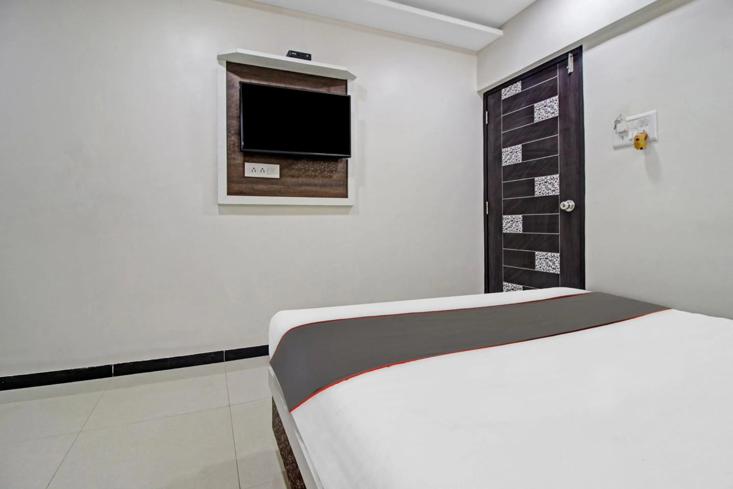 Bedroom, Bed in Hotel O Raj Mahal