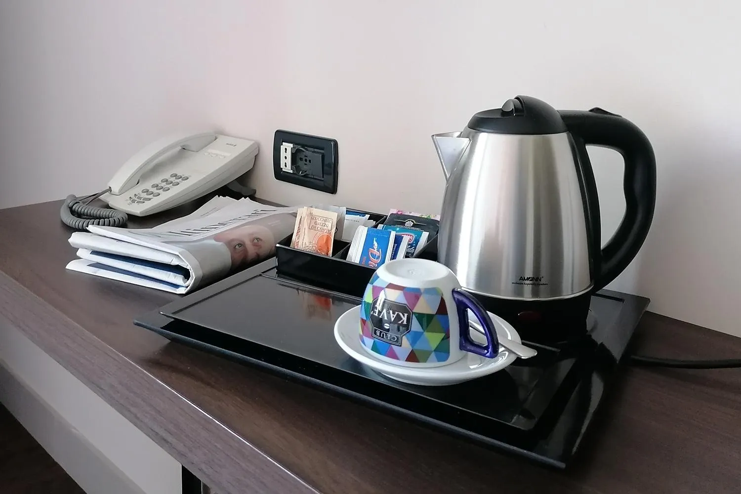 Coffee/tea facilities in Anusca Palace Hotel