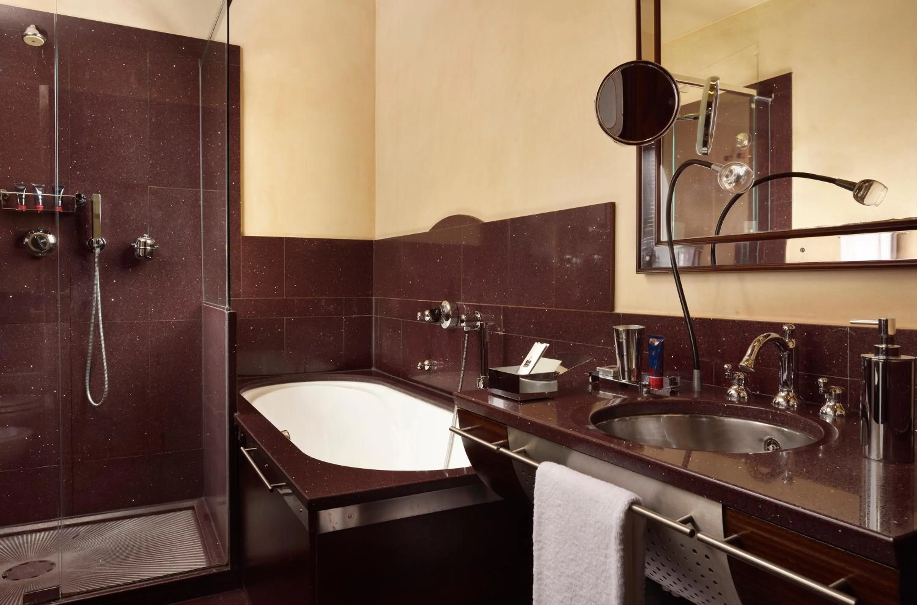 Bathroom in Ca' Pisani Hotel