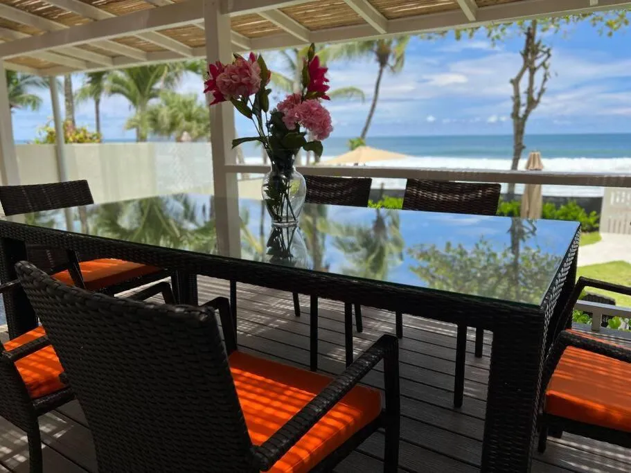 Sea view in The Backyard Beach House