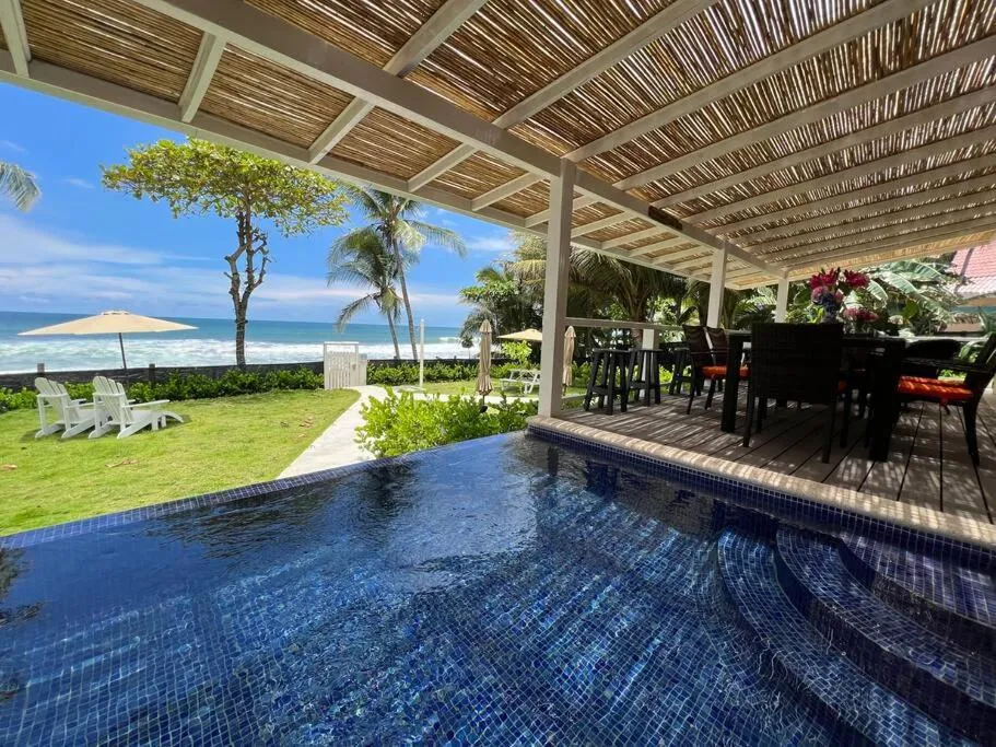 Swimming pool in The Backyard Beach House