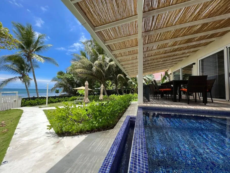 Swimming pool in The Backyard Beach House