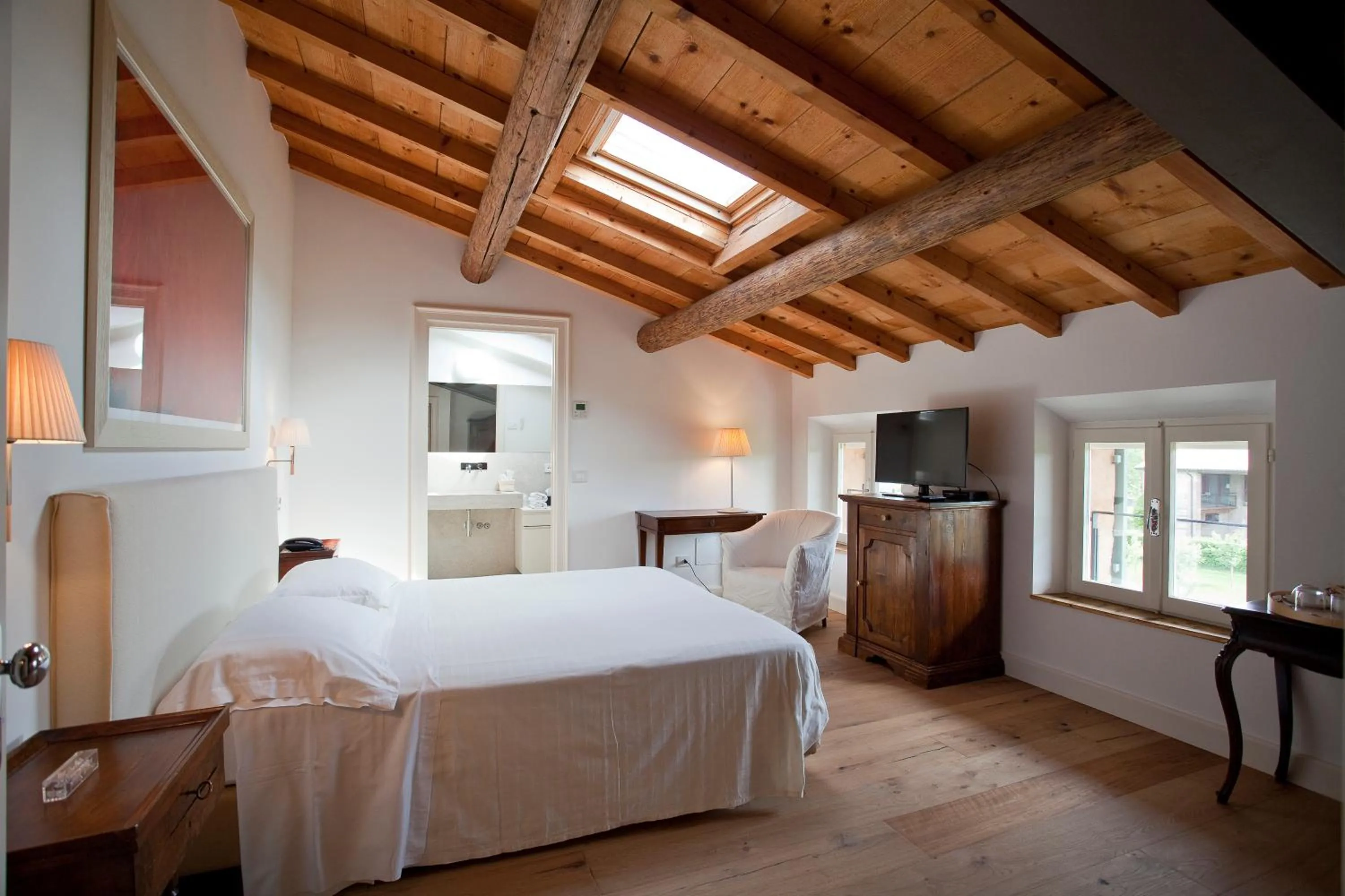Superior King Room in Relais Corte Guastalla Apartments