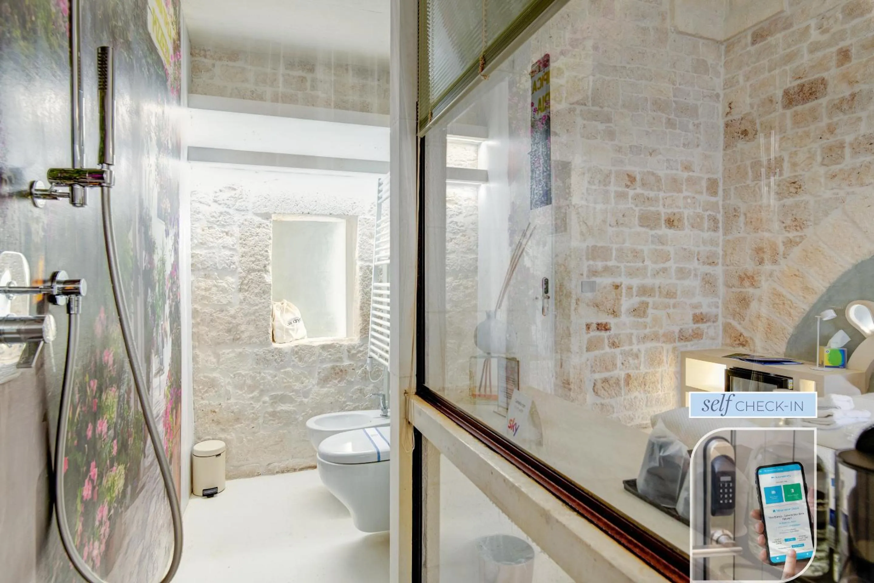 Shower in Vico Bianco Raro Smart Rooms Collection