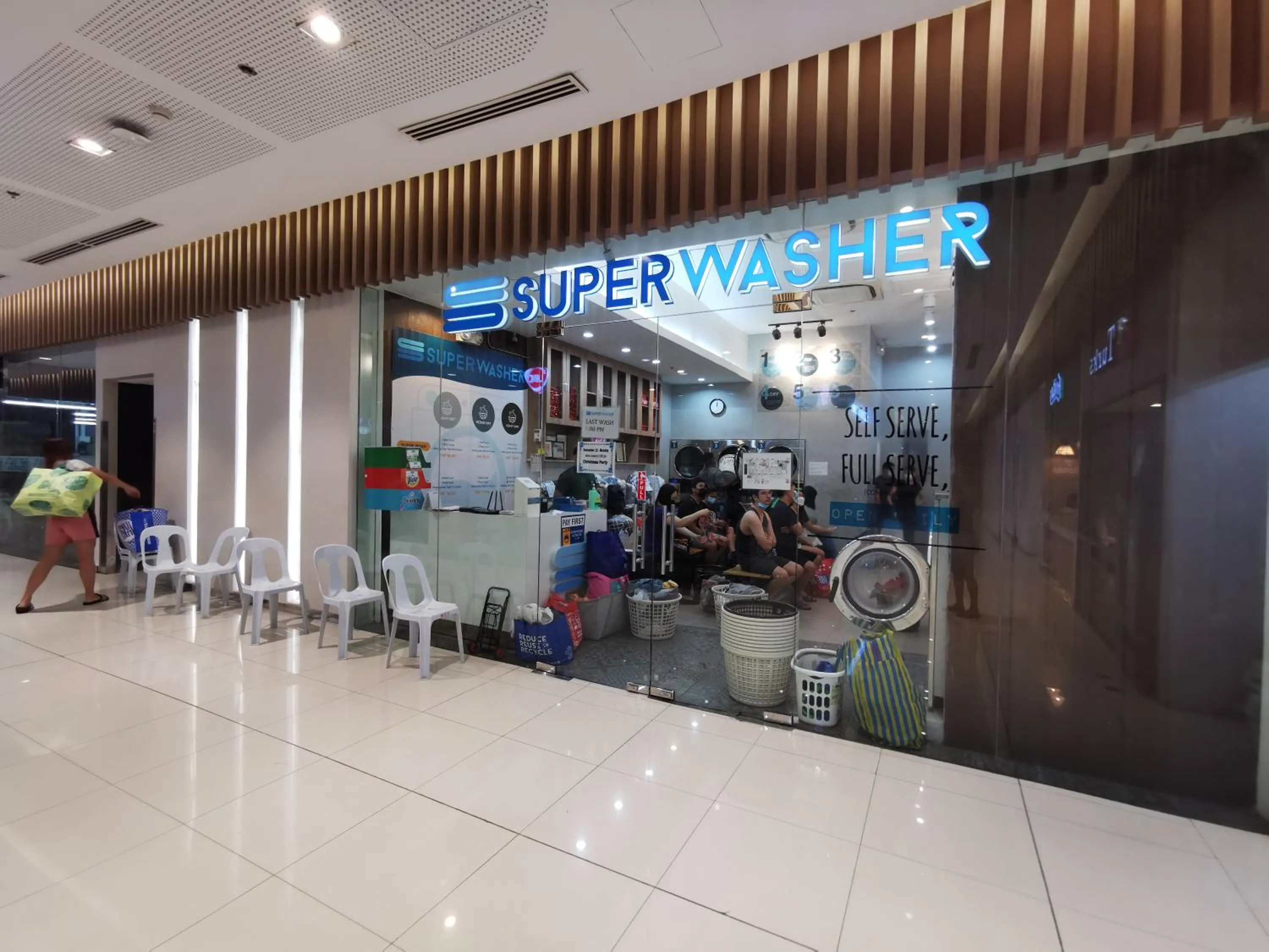 laundry in Apad@graceresidences nr BGC