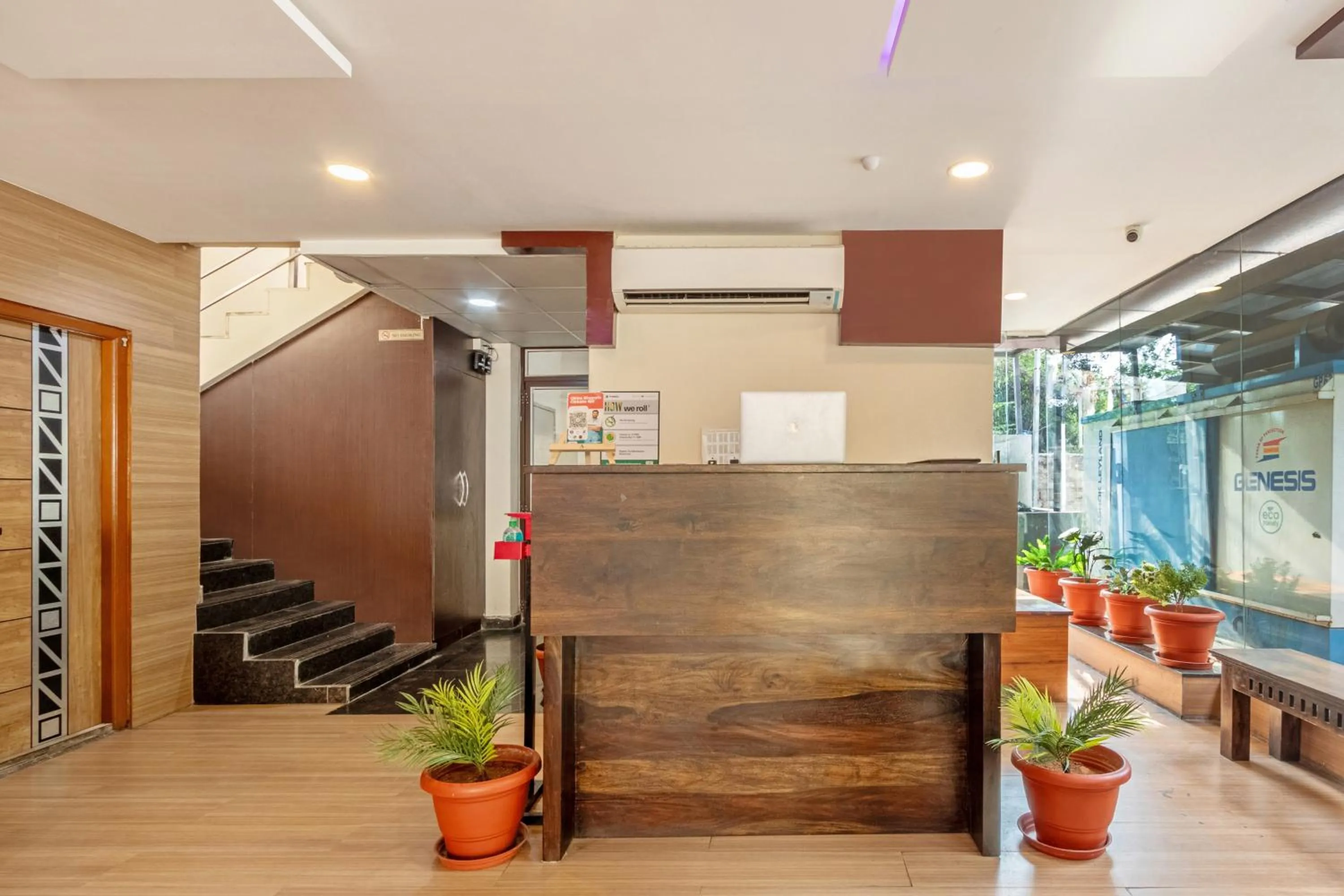 Lobby or reception in Treebo Purple Square