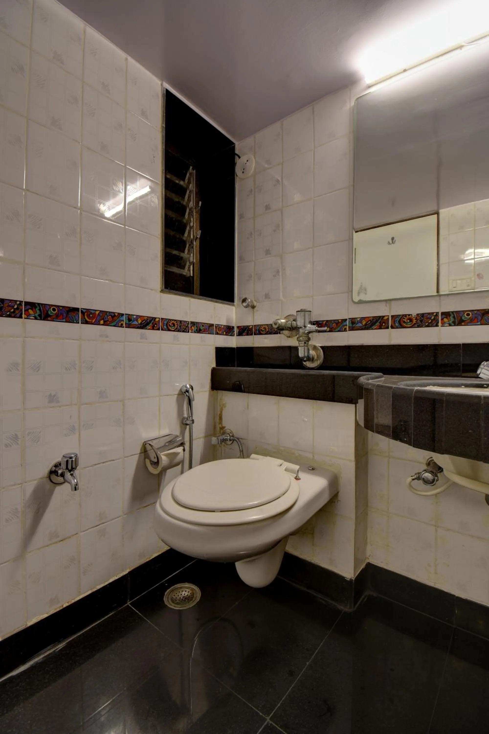 Bathroom in Elite Hotel