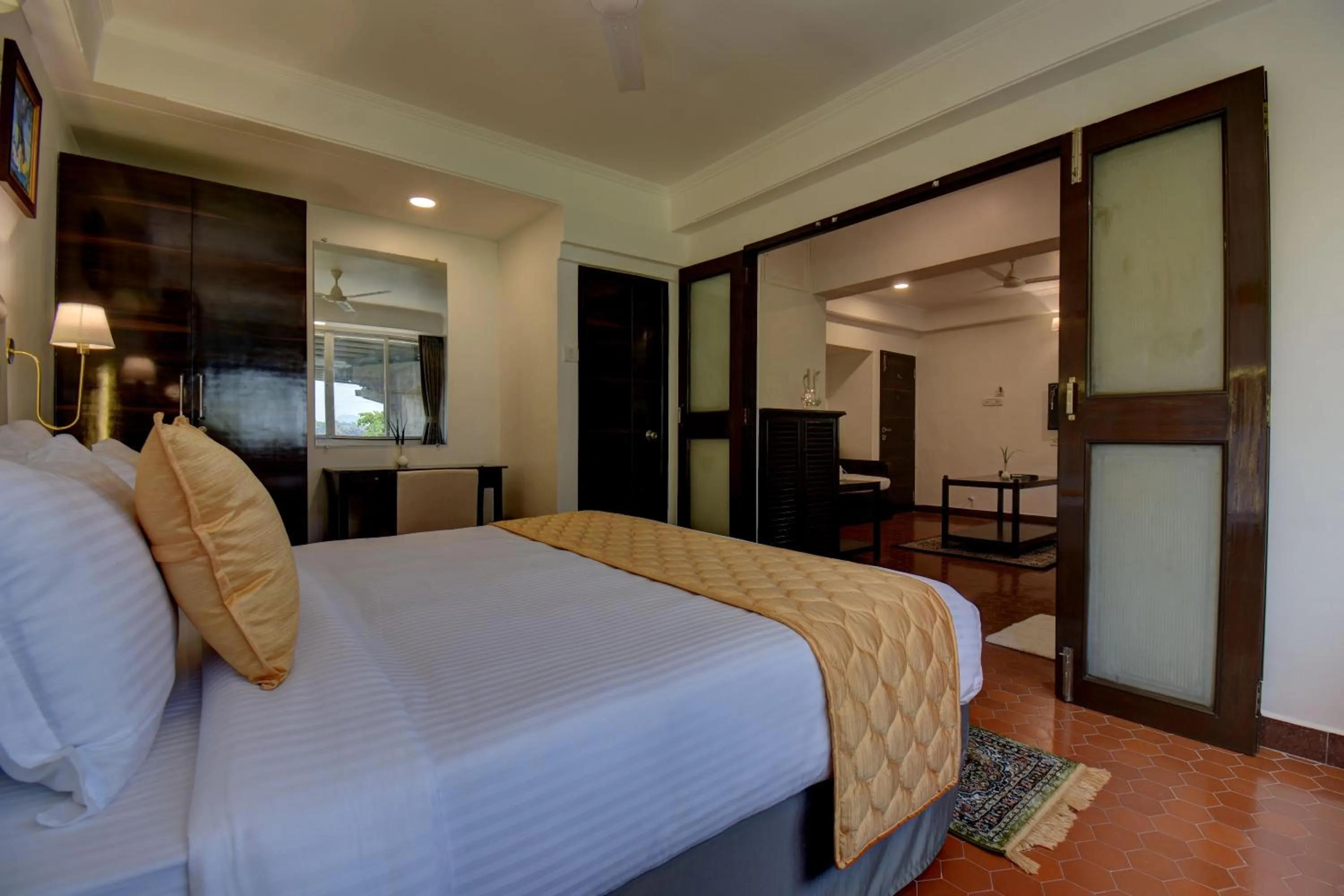 Photo of the whole room, Bed in Elite Hotel