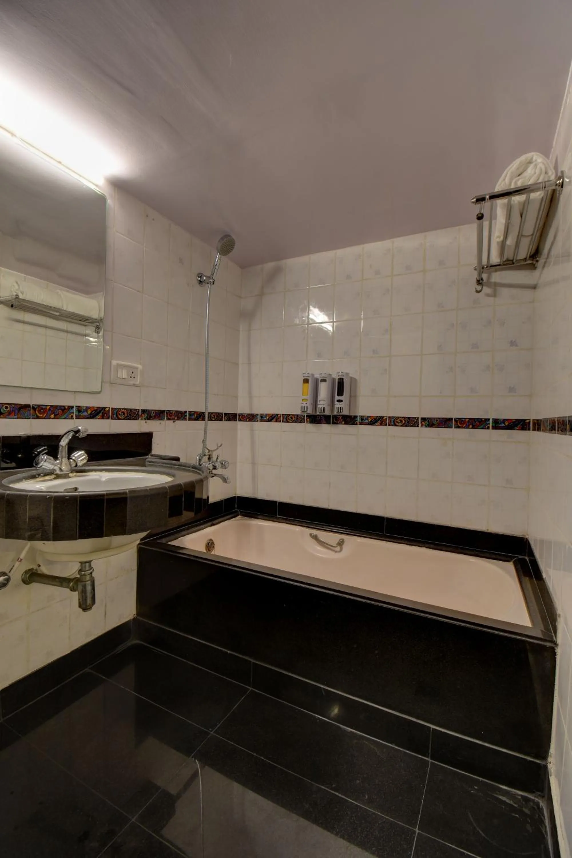 Bathroom in Elite Hotel