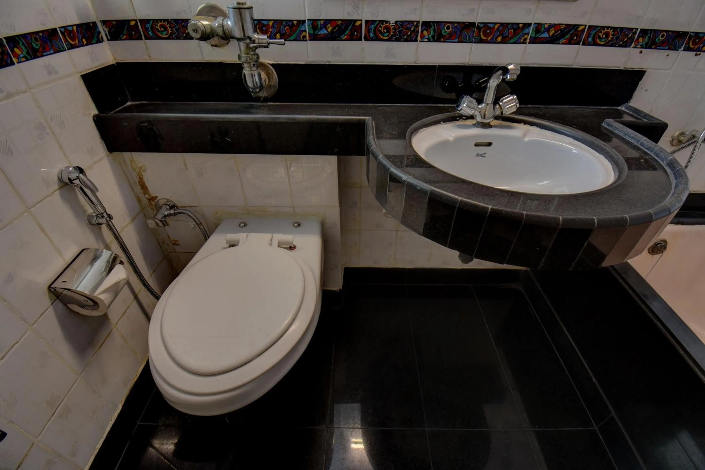 Bathroom in Elite Hotel