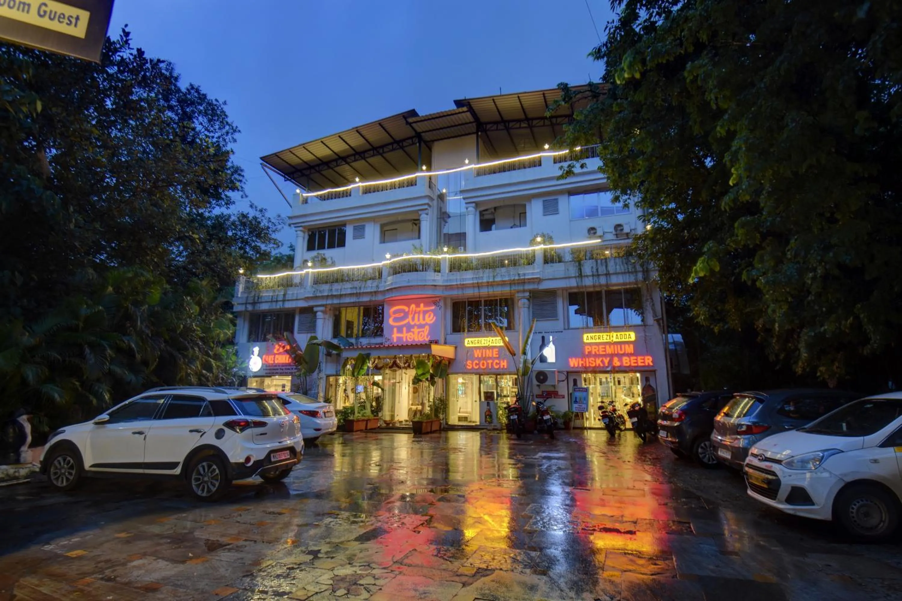 Property building in Elite Hotel