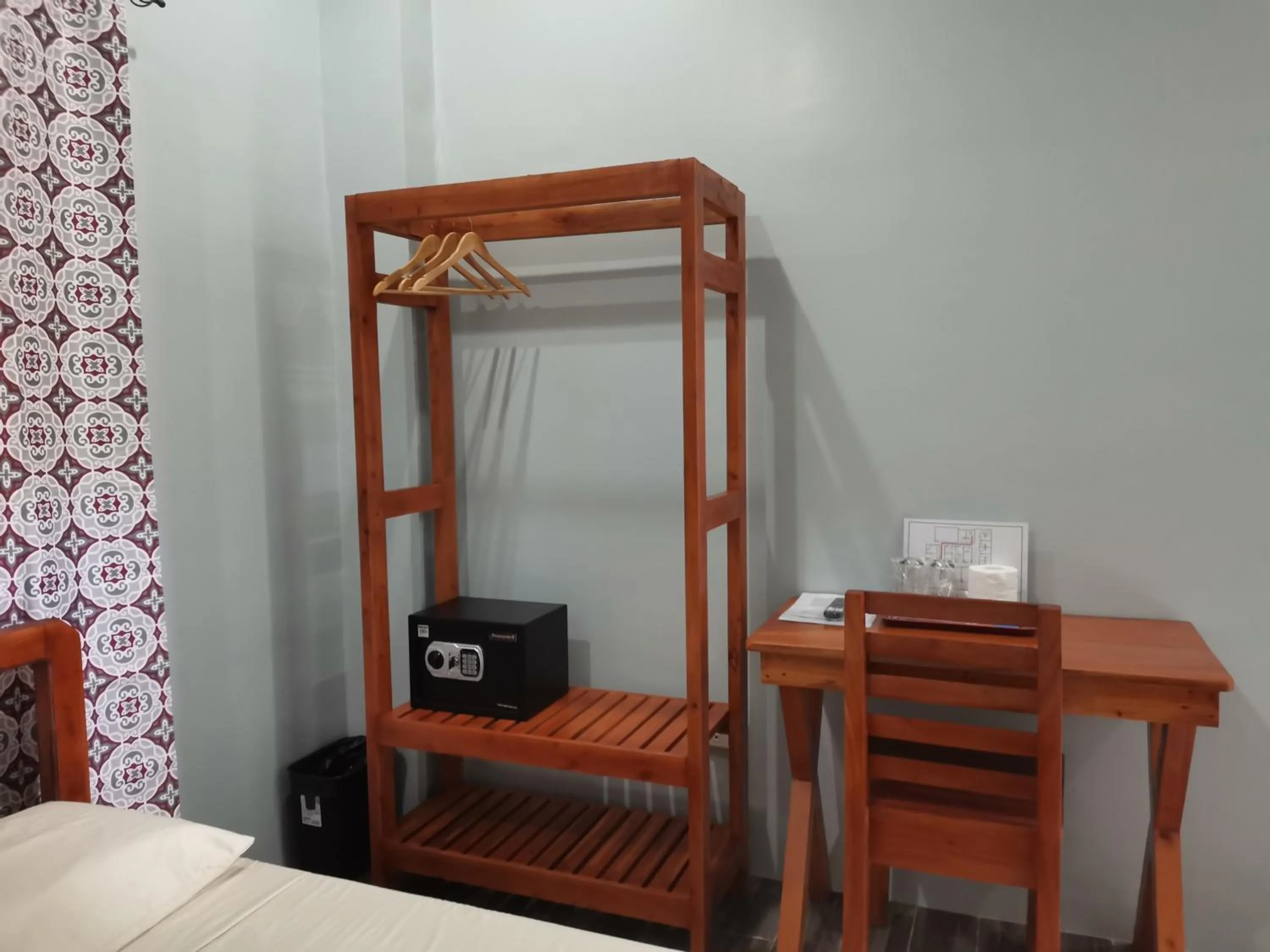 Bed in RedDoorz at Gracia's Calzada Inn Camiguin