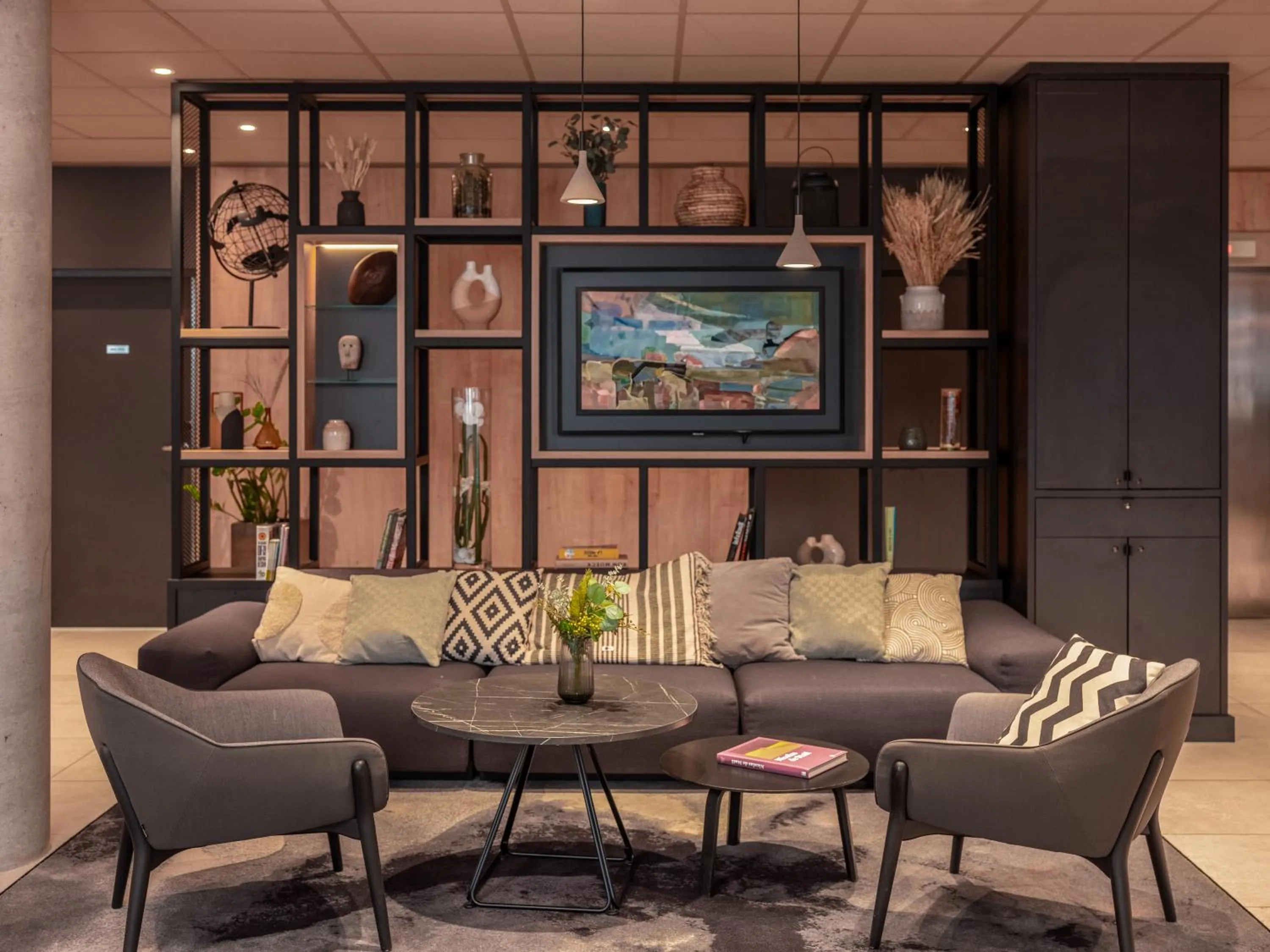 Lobby or reception in Ibis Paris Gare Montparnasse Catalogne