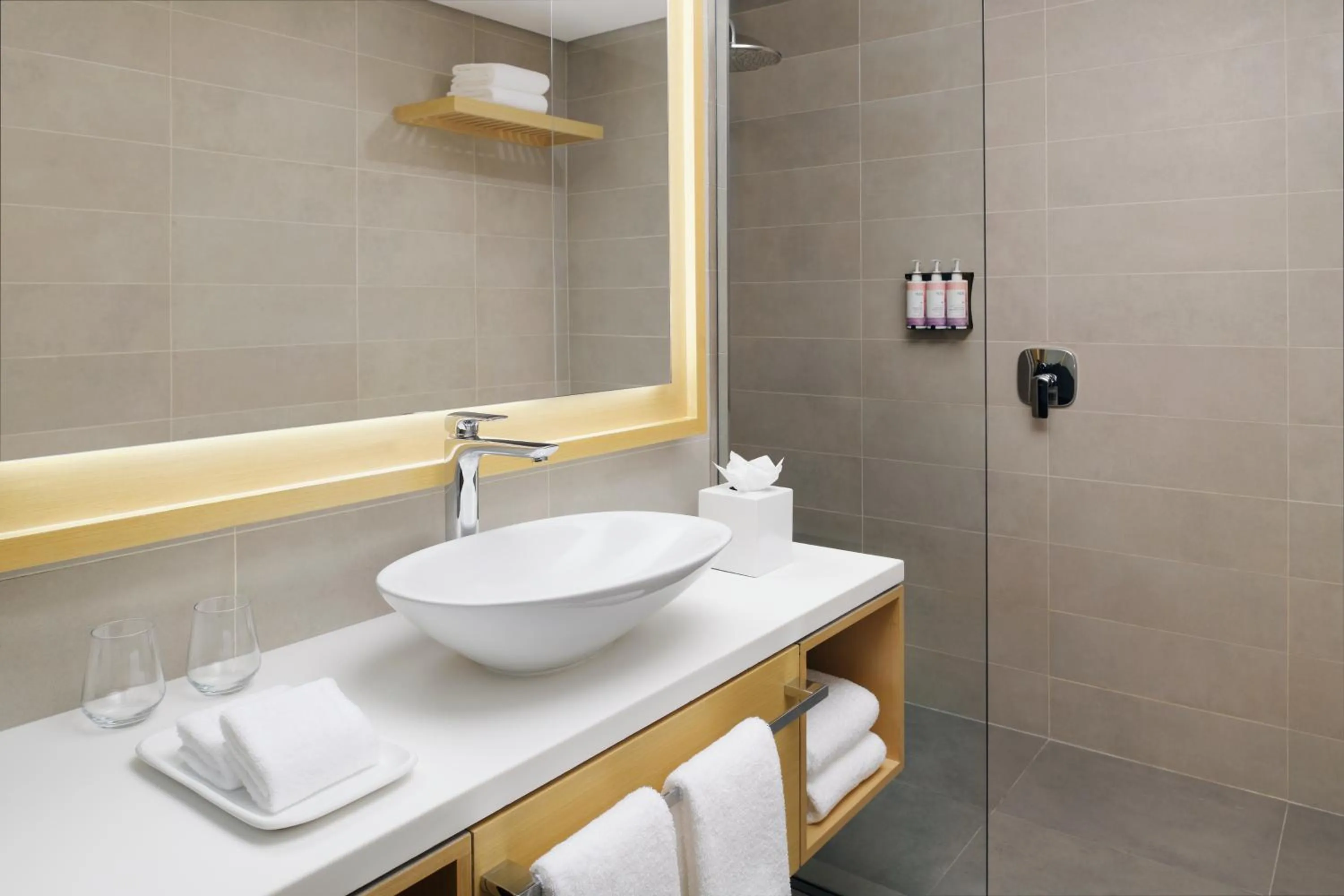 Bathroom in Mövenpick Resort Al Marjan Island