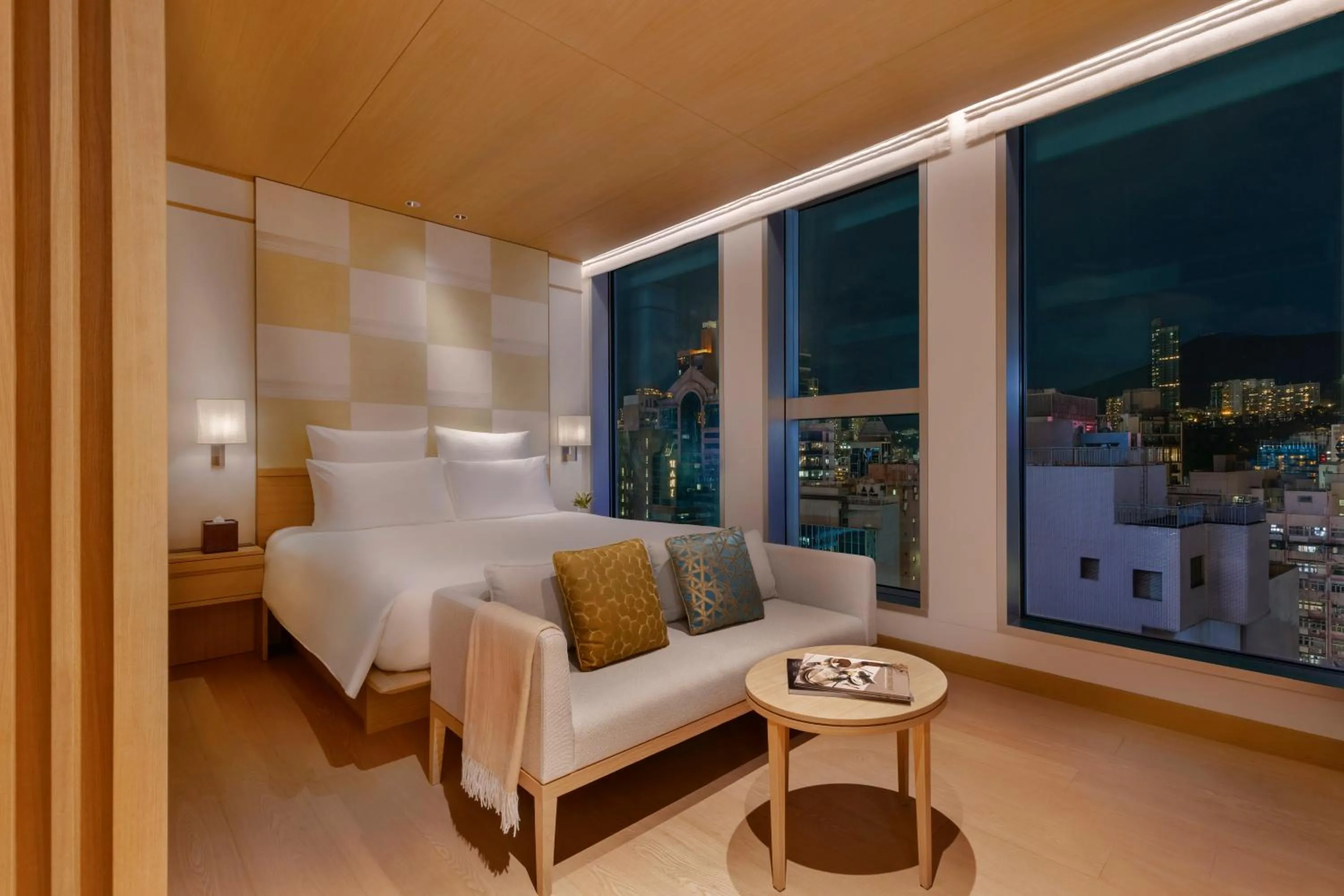 Bedroom, Bed in AKI Hotel Hong Kong - MGallery Collection