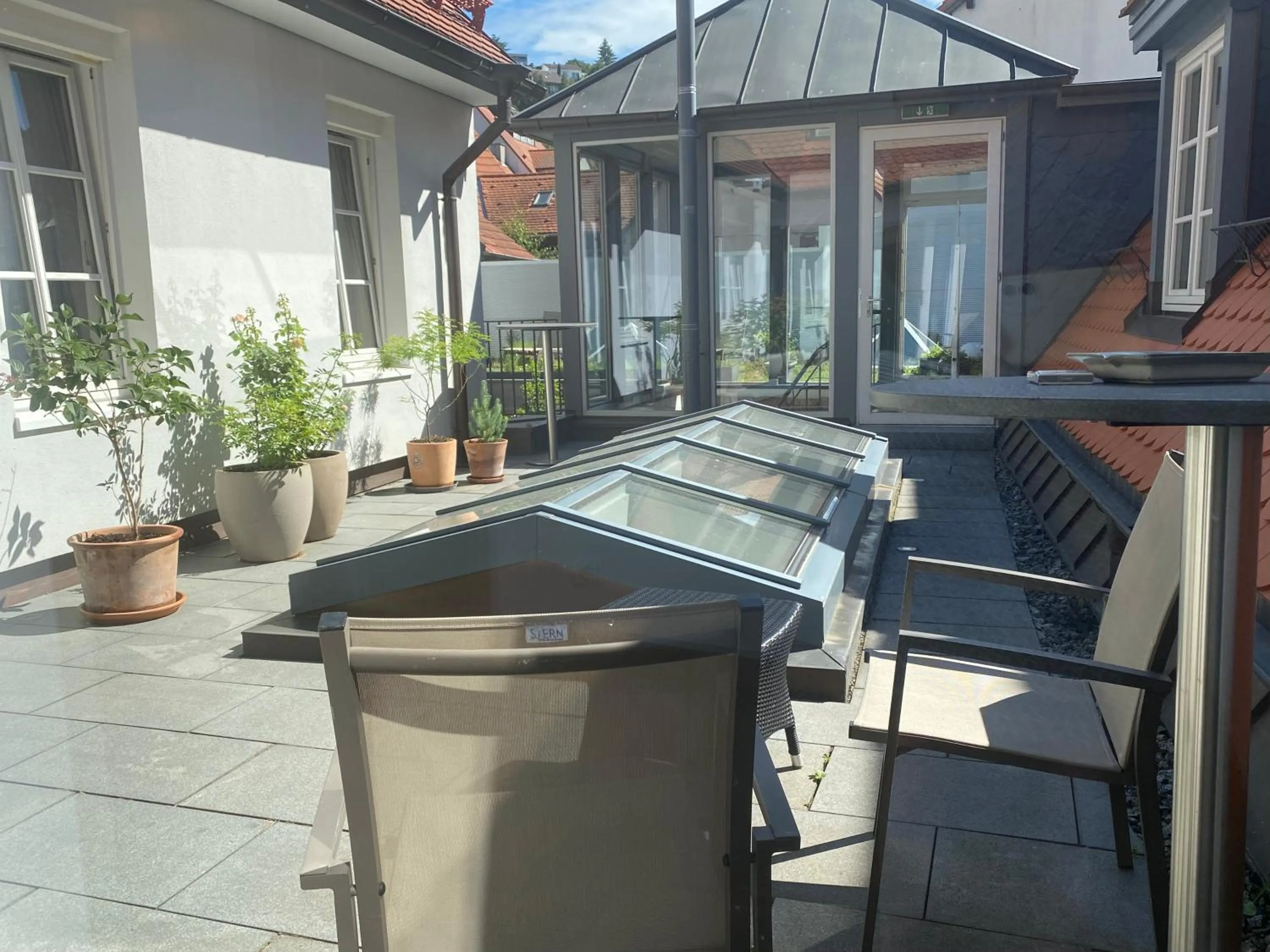 Restaurant/places to eat in Kaiser Kulturhotel