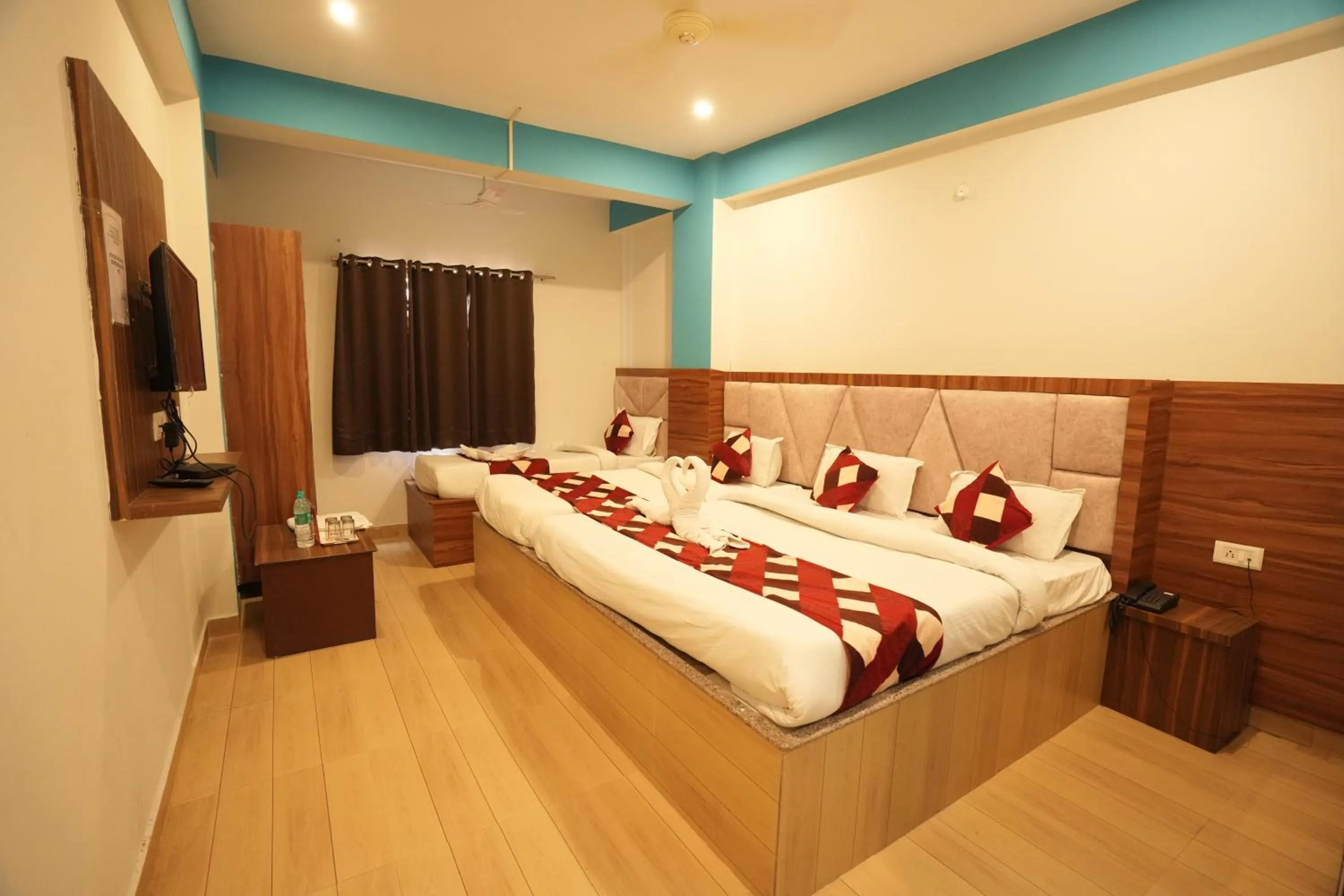 Bathroom, Bed in SJH Venkatesh