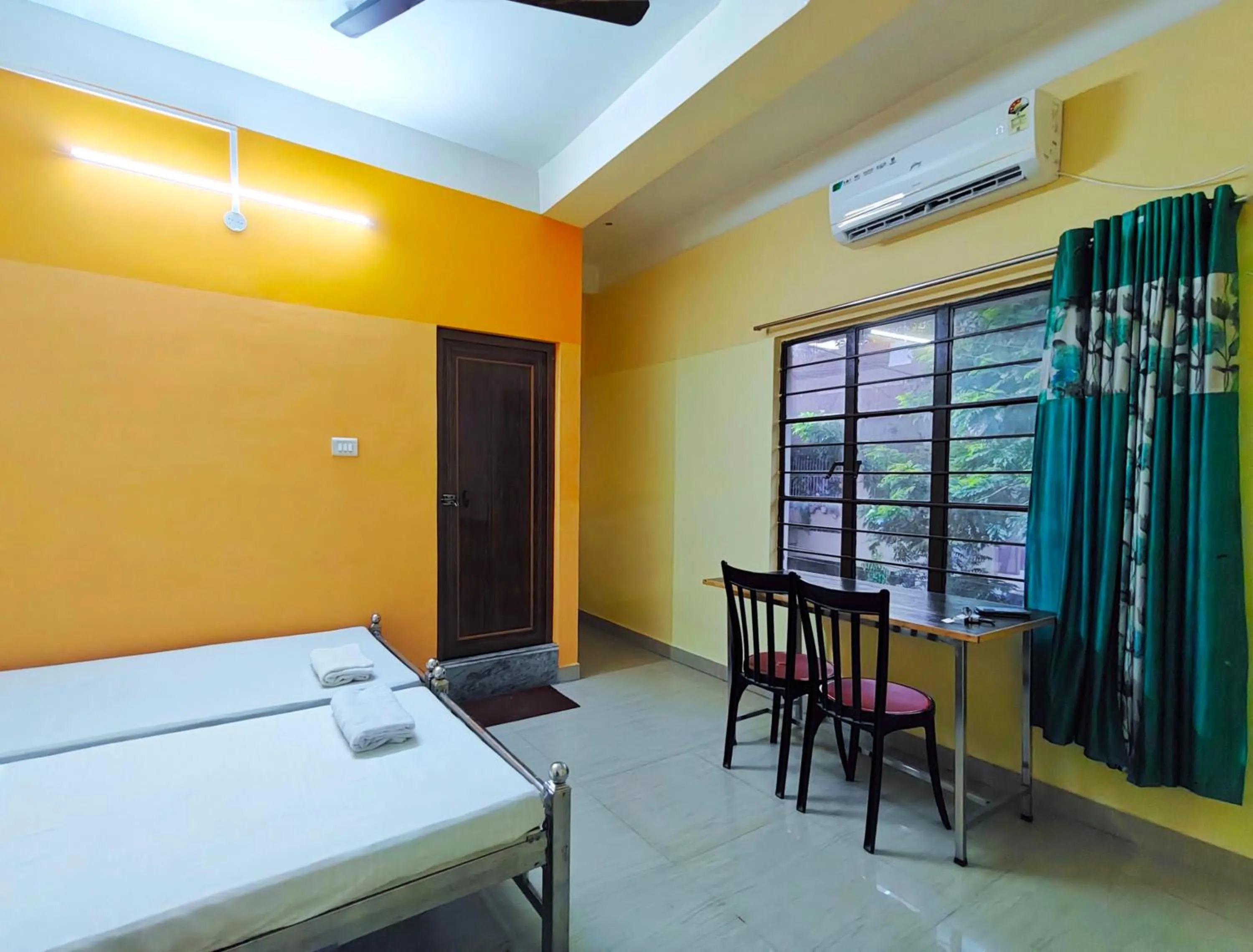 TV and multimedia, Bed in Ushashee Amidst Nature