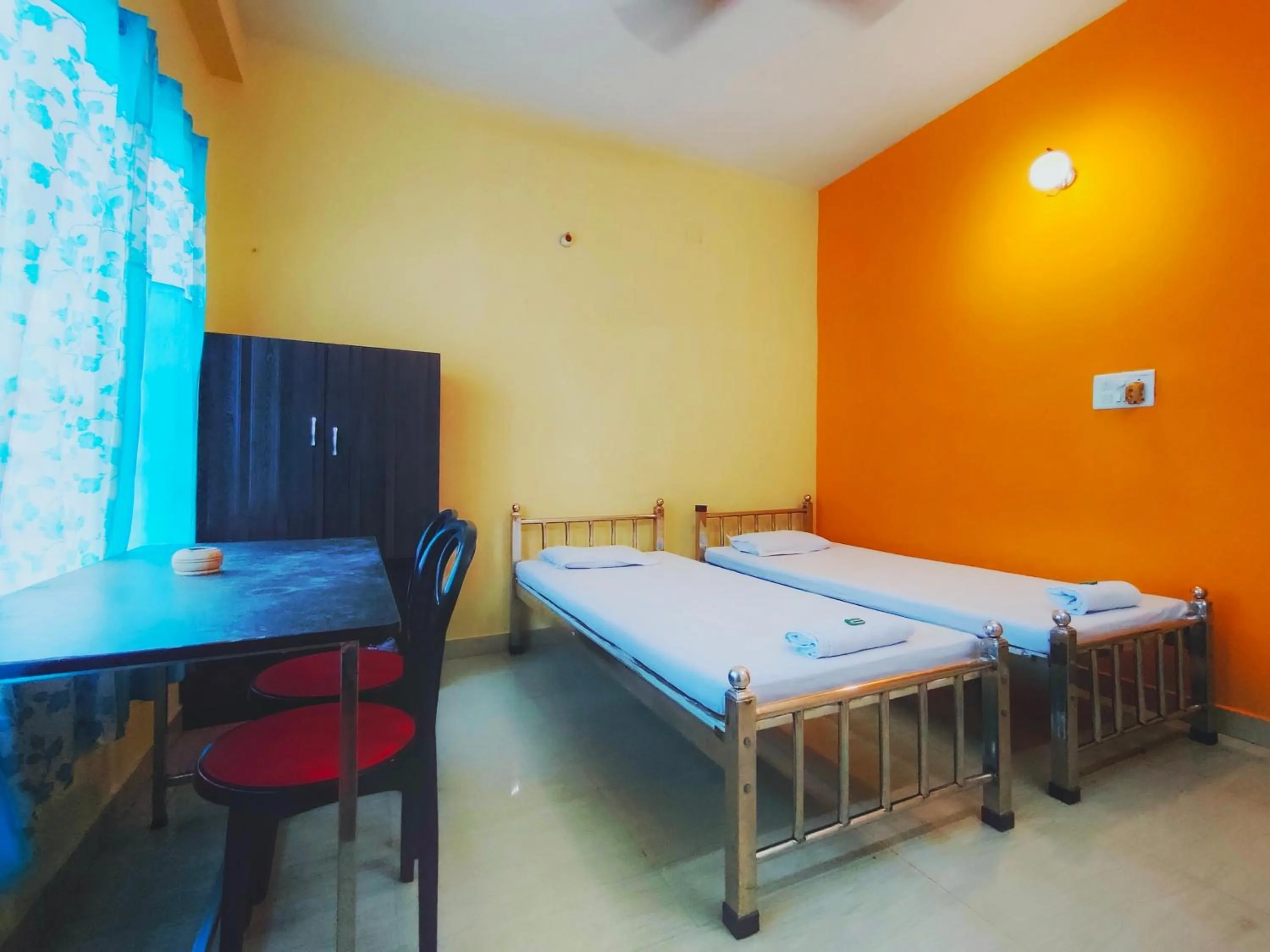 Photo of the whole room, Bed in Ushashee Amidst Nature