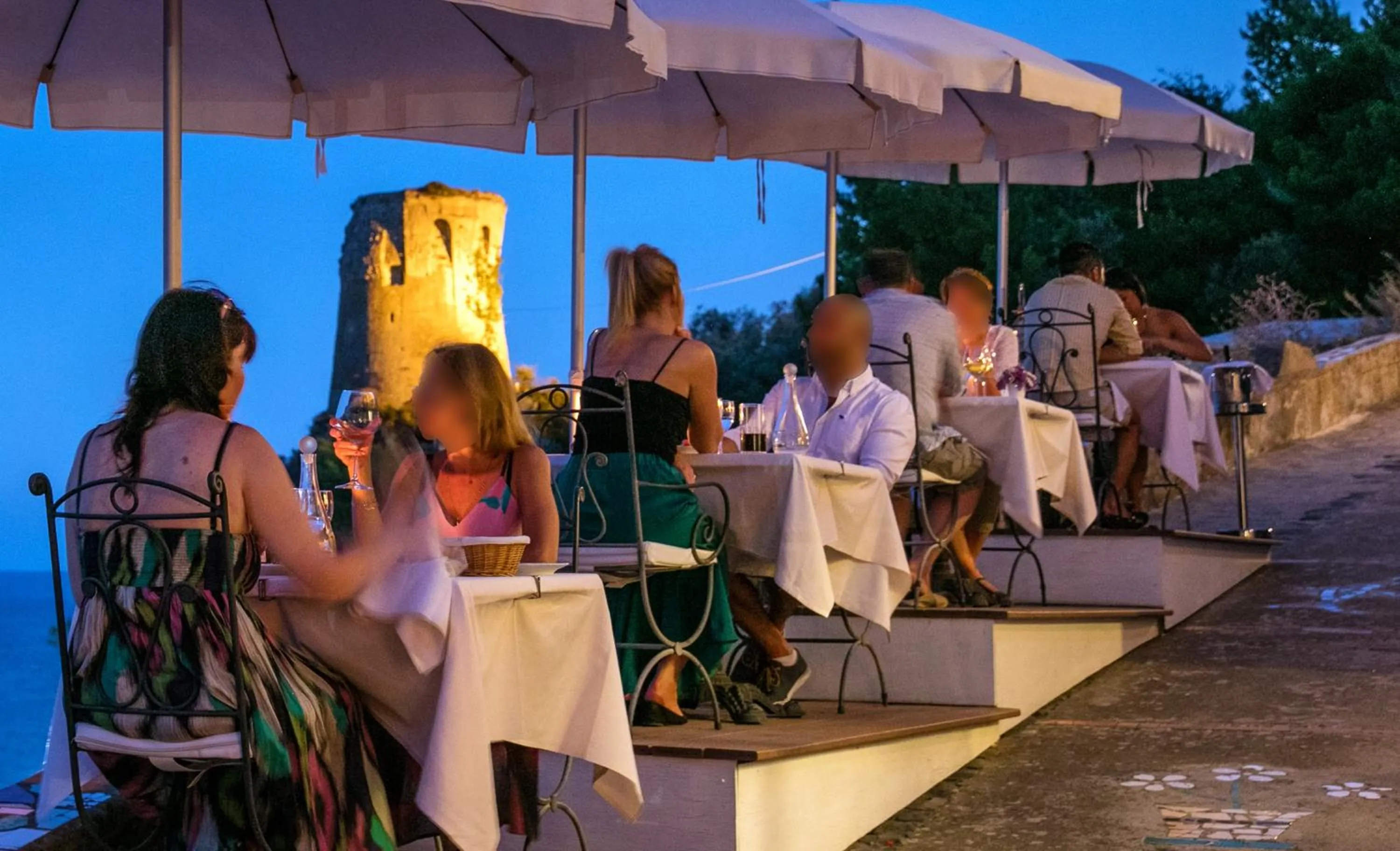 Restaurant/places to eat in Hotel Onda Verde