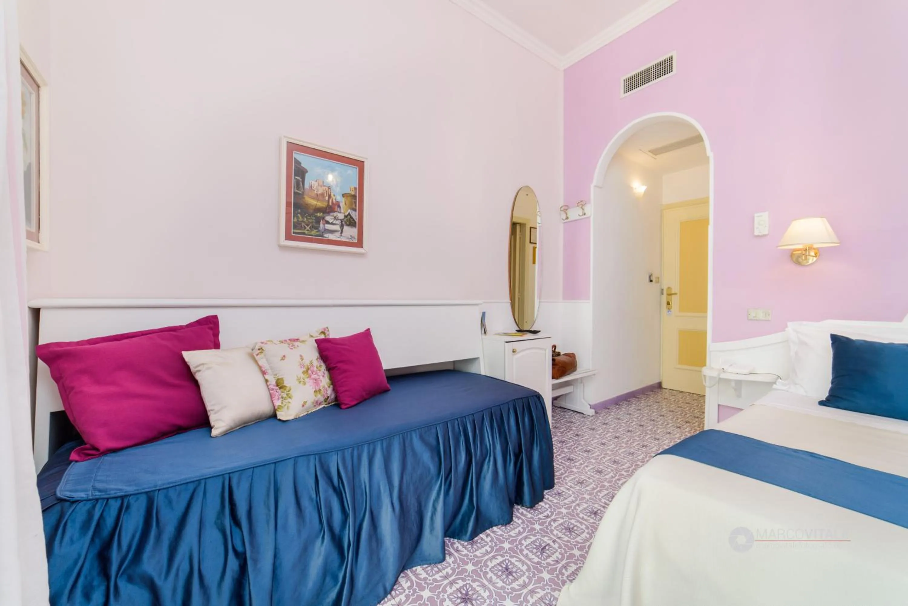 Bedroom, Bed in Hotel La Bussola