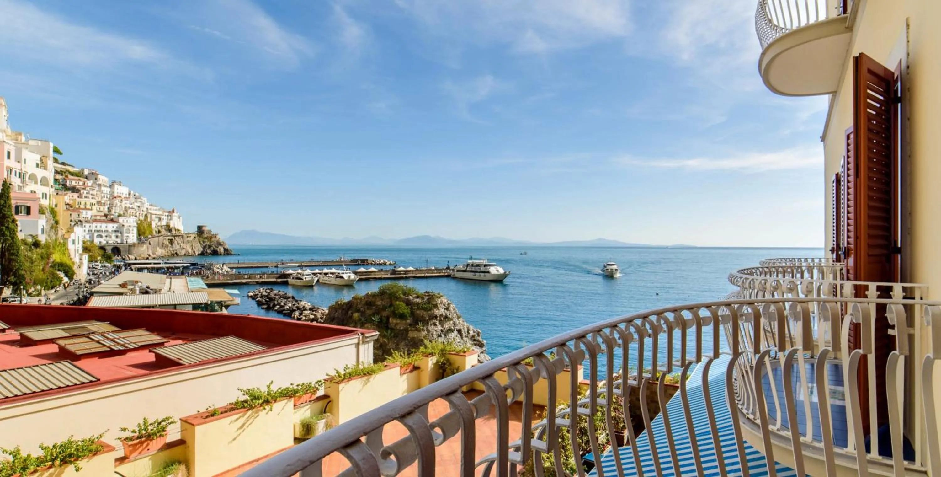 Natural landscape in Hotel La Bussola